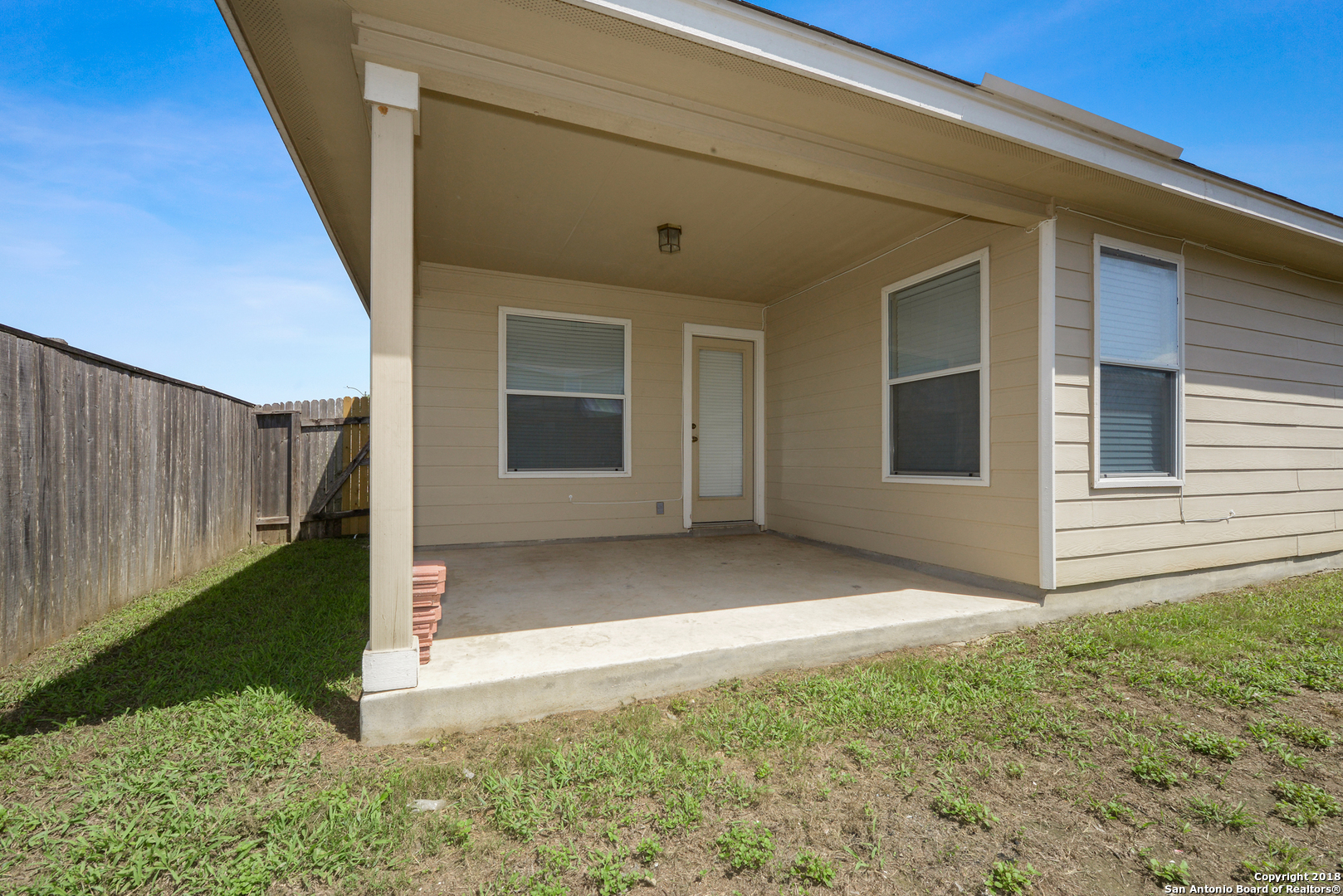 main property photo 24