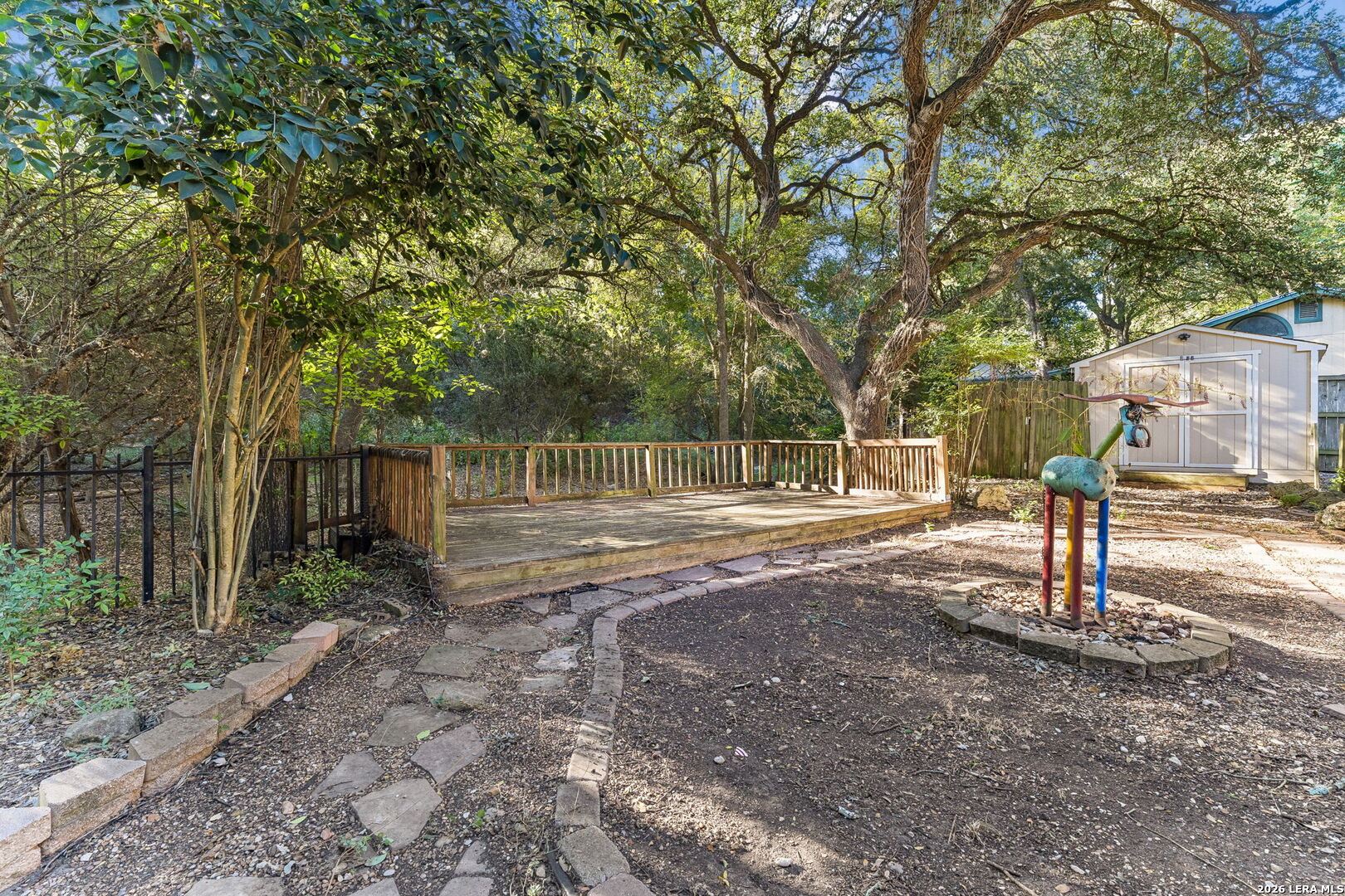main property photo 31