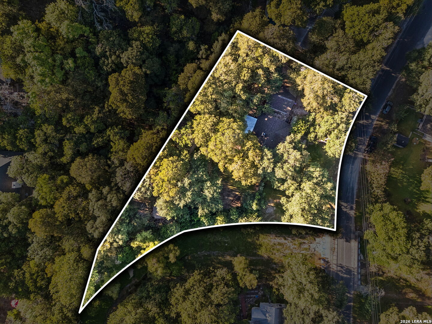 main property photo 37