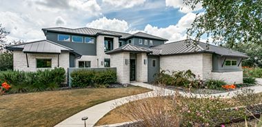 image of property with 4 Bed | 3 Bath | 4,609 Sqft