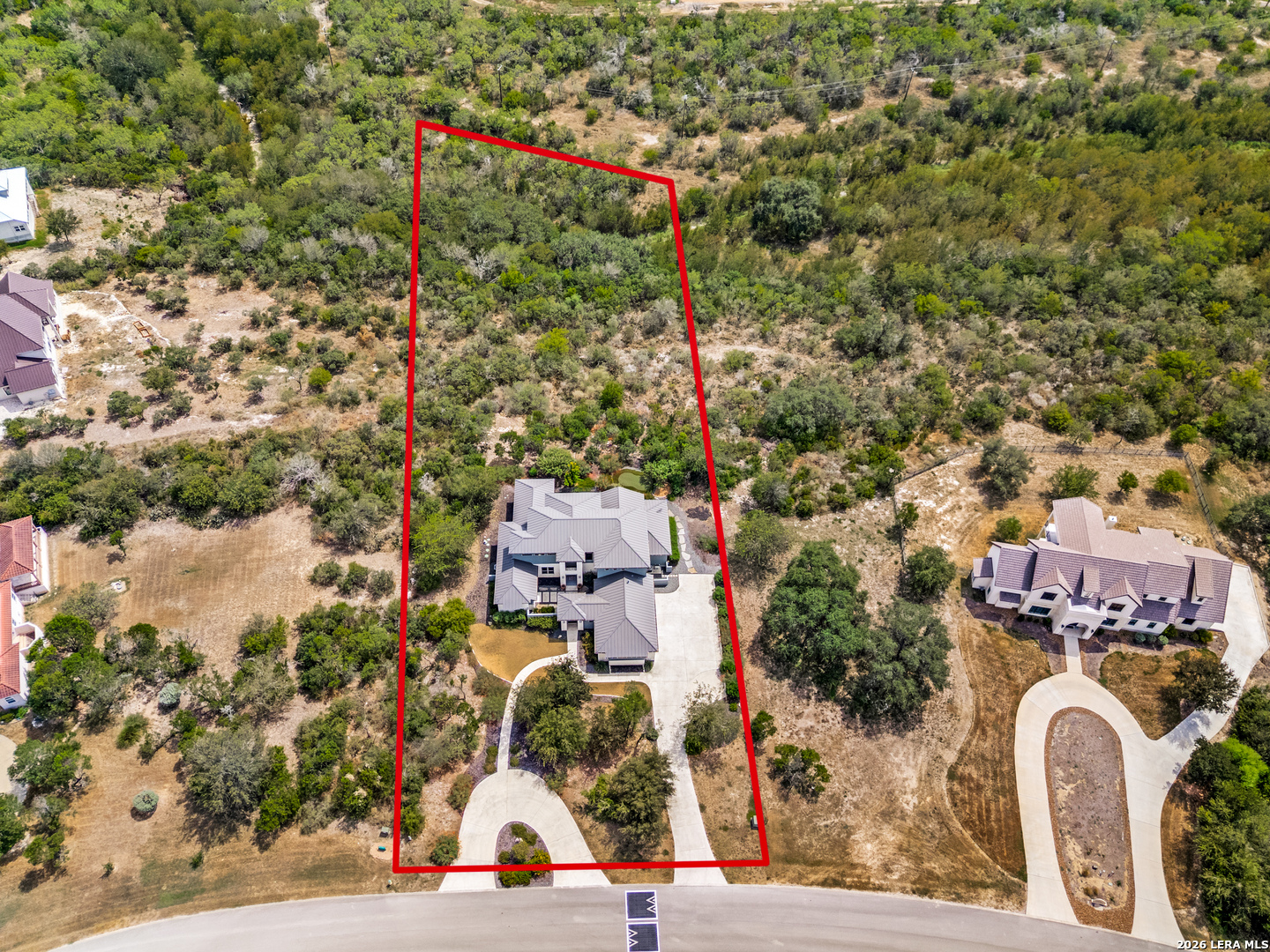 main property photo 26
