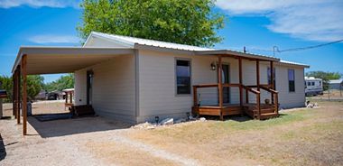 image of property with 3 Bed | 2 Bath | 1,380 Sqft