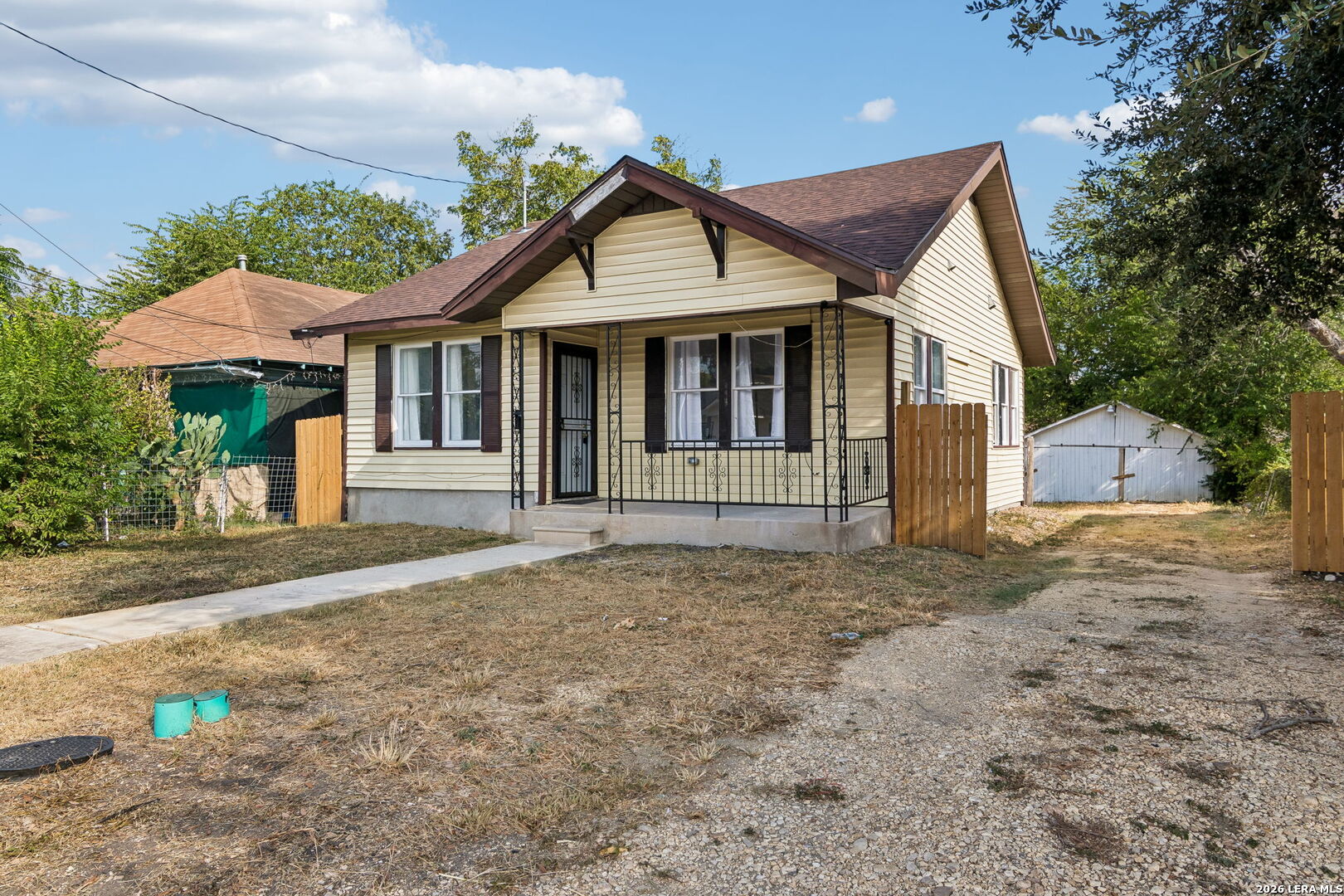 main property photo 2
