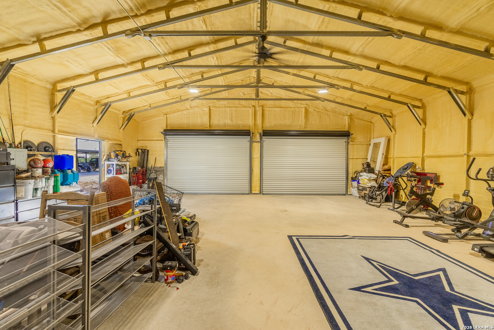 main property photo 27