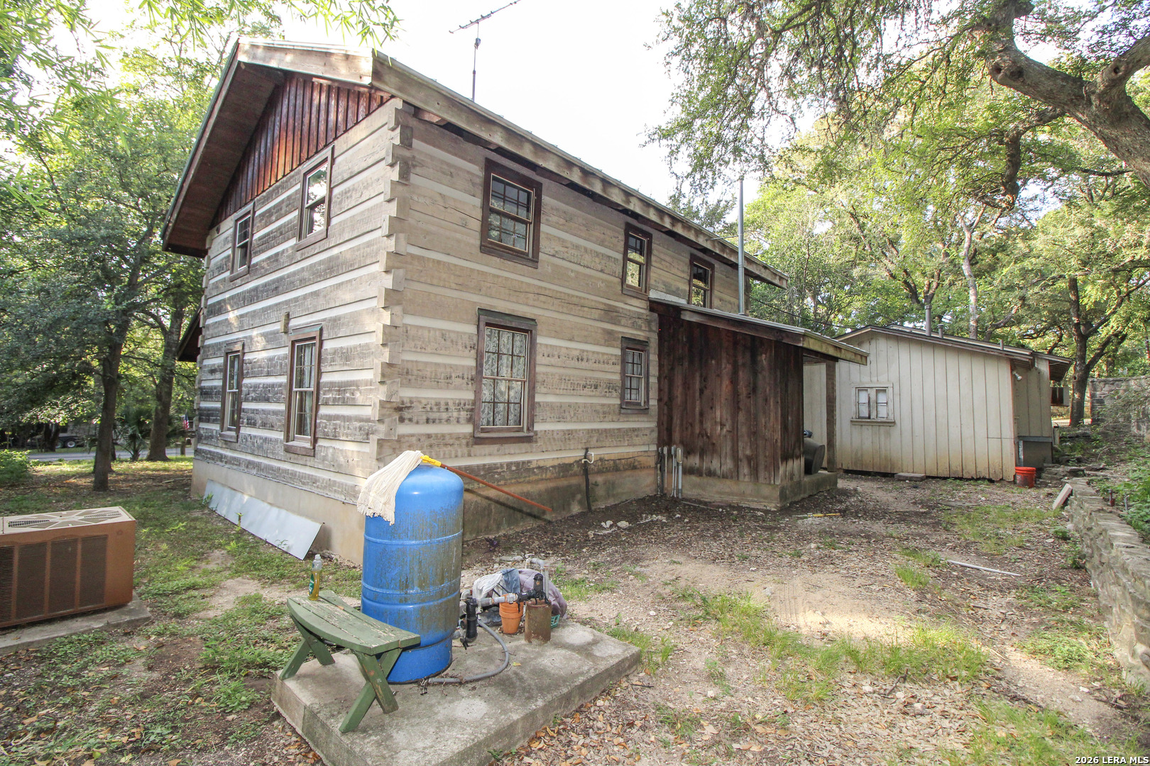 main property photo 26