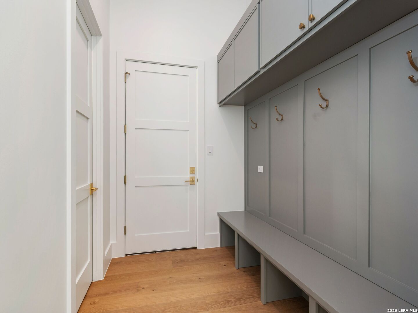 main property photo 60