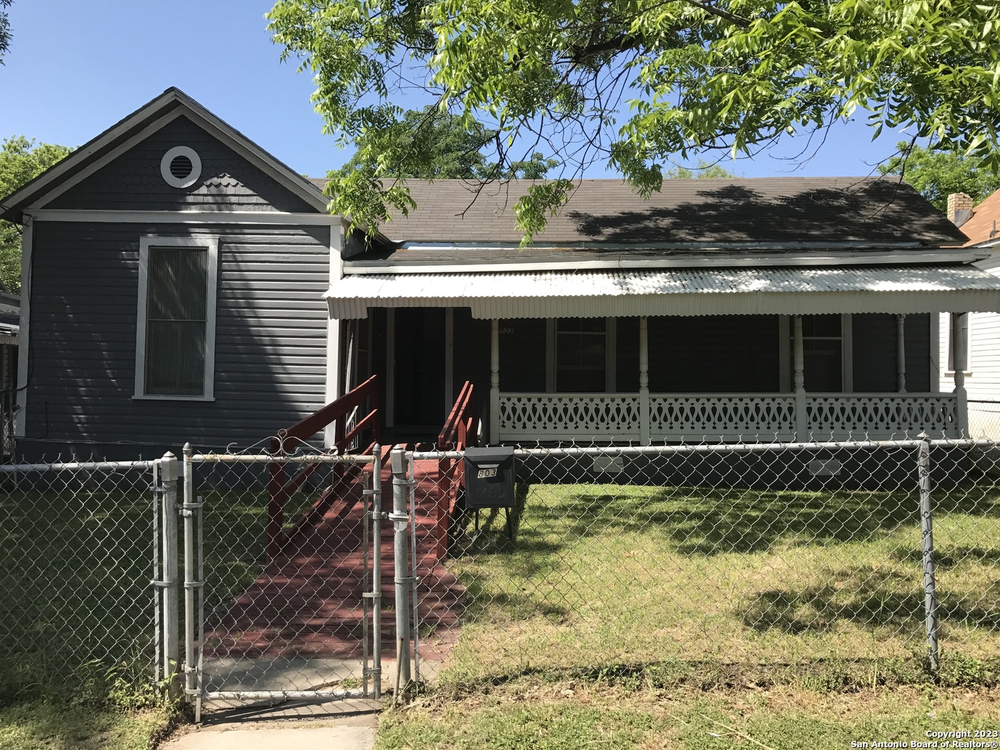 main property photo 2