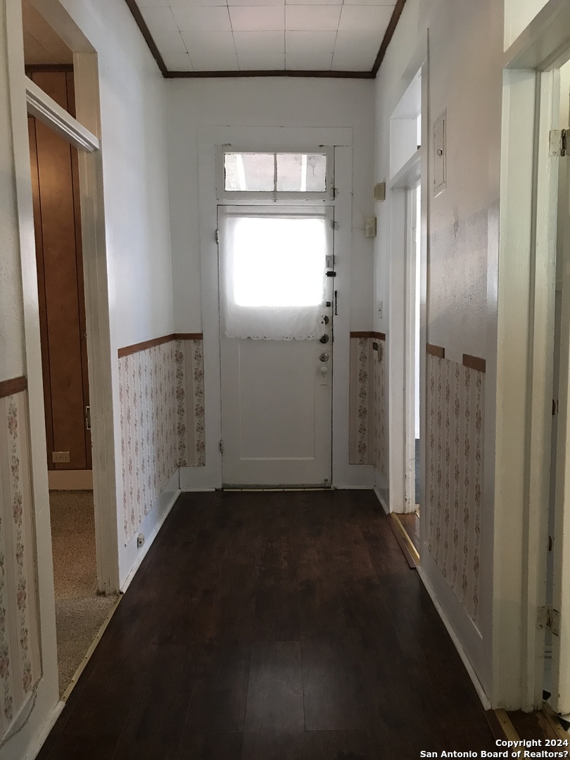 main property photo 4