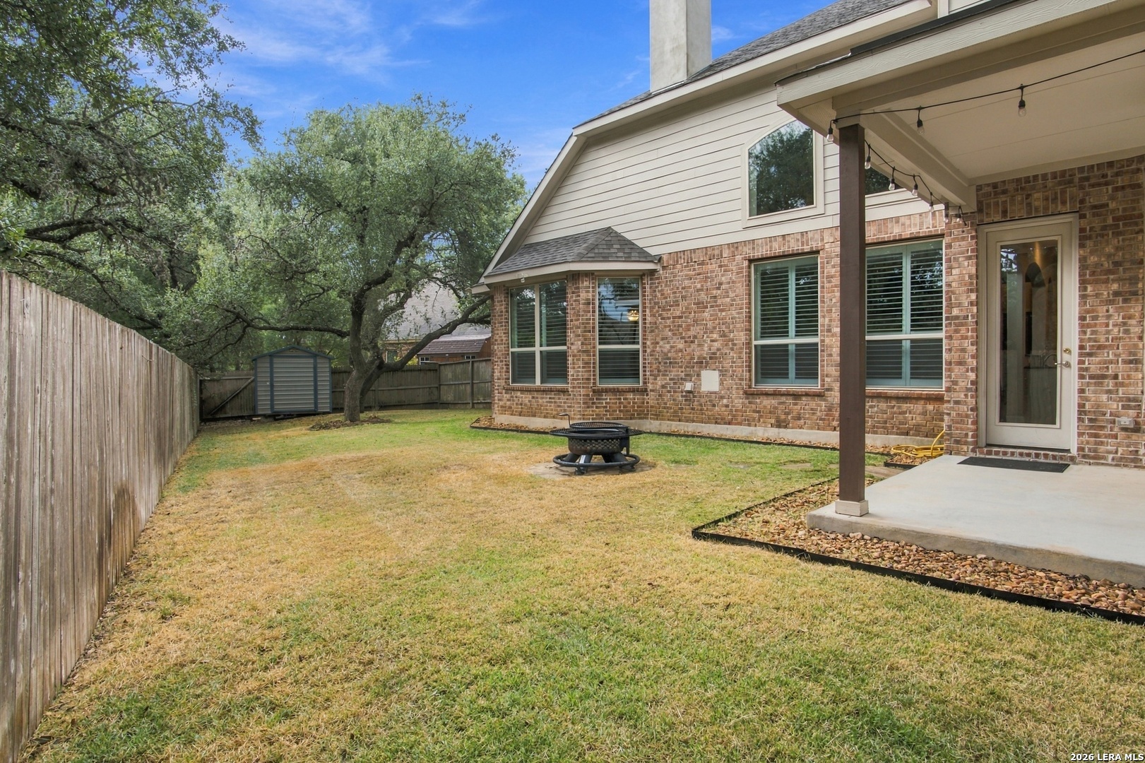 main property photo 23