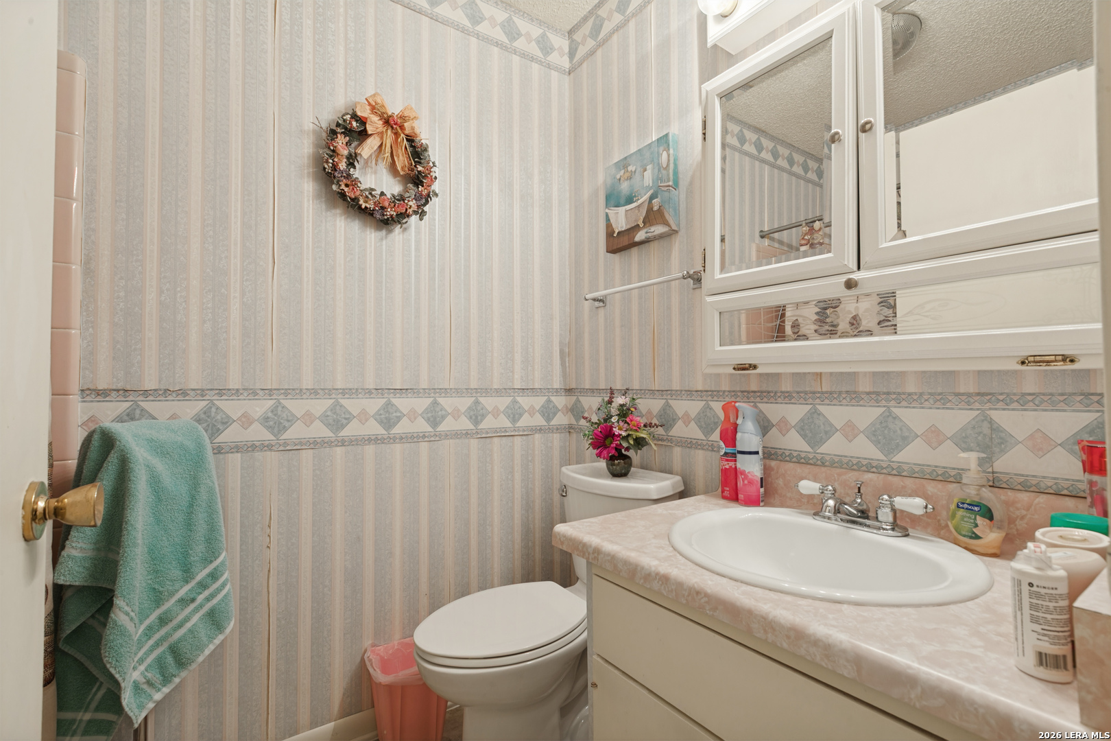 main property photo 11