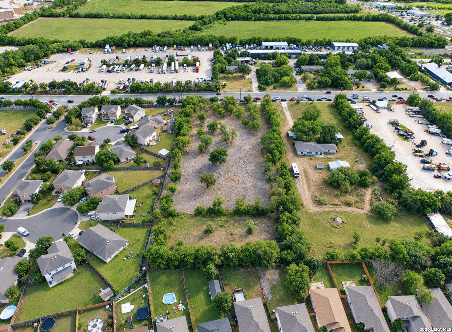 main property photo 16