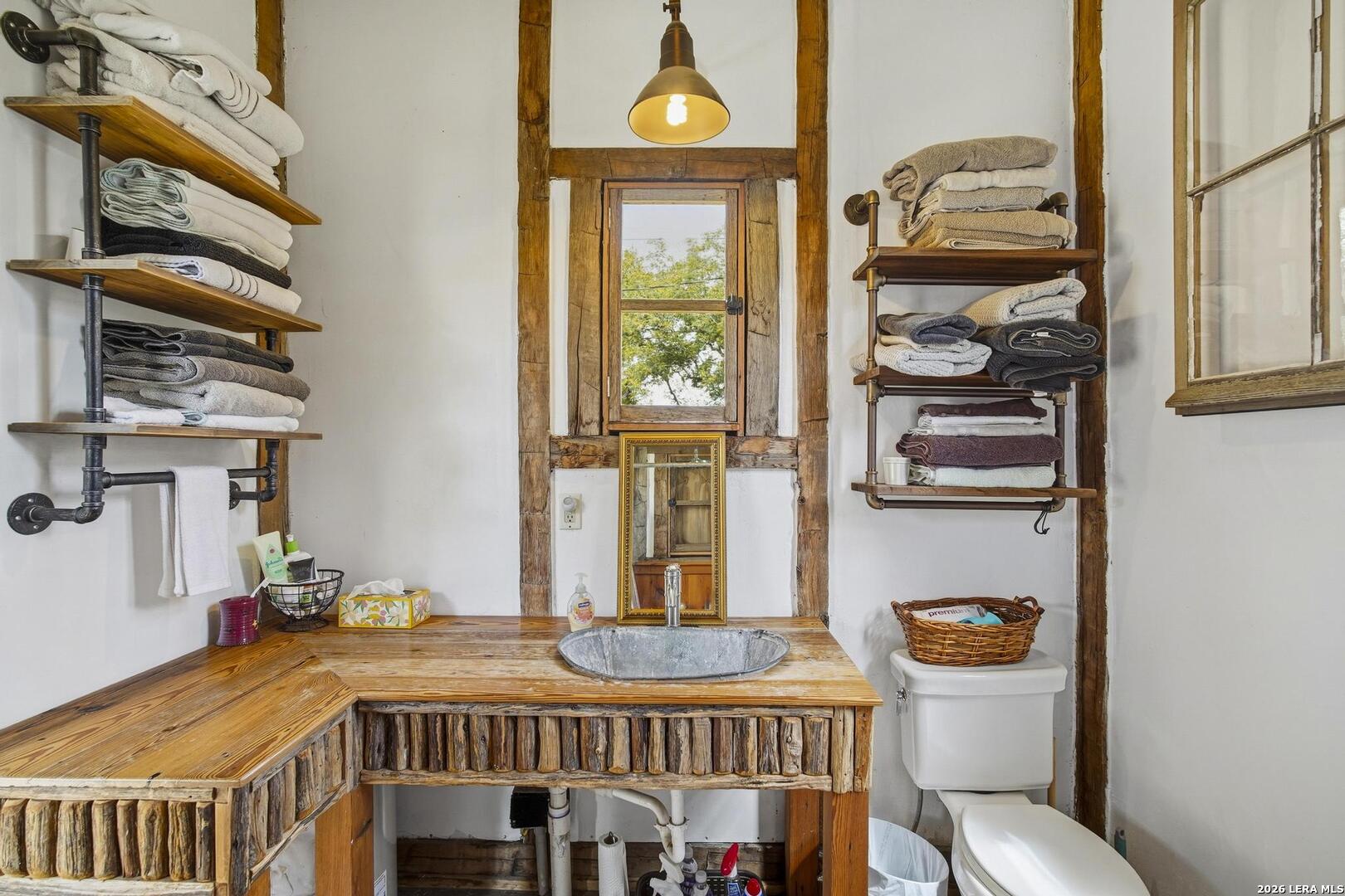 main property photo 11