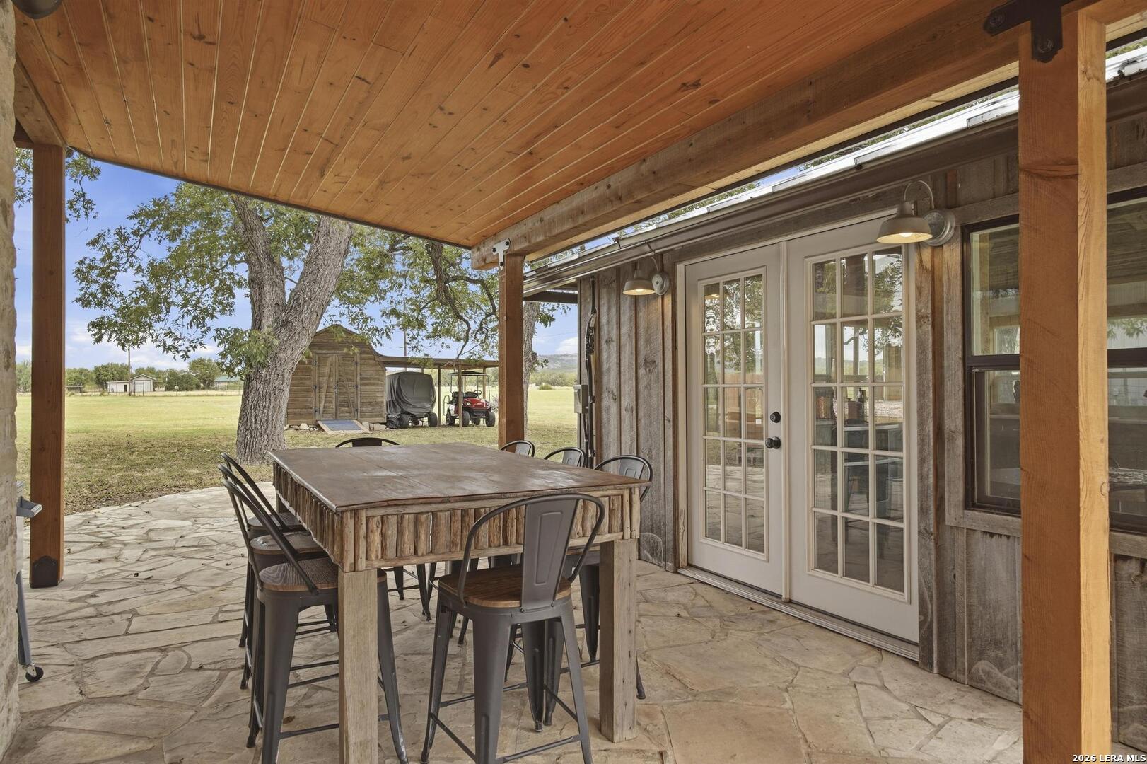 main property photo 37
