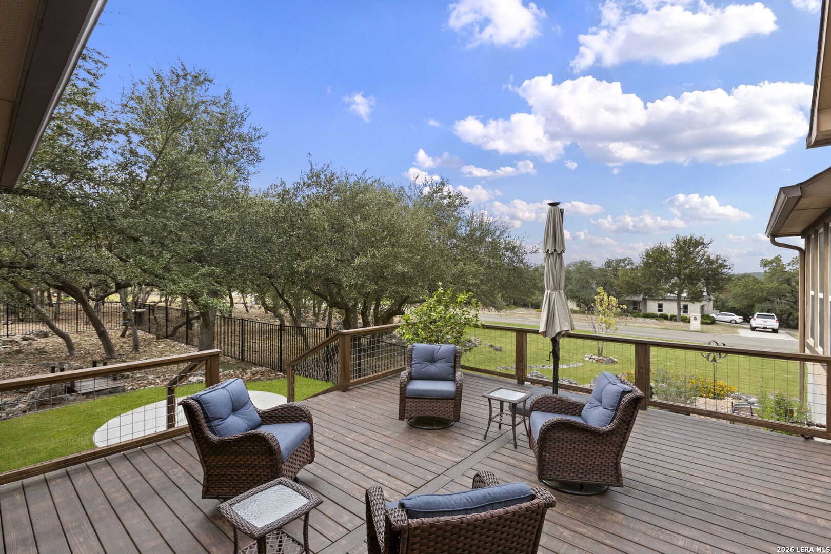main property photo 50