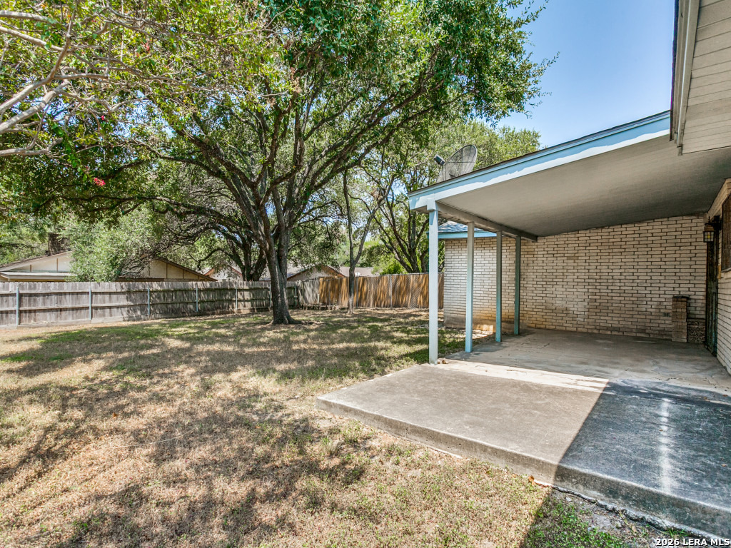 main property photo 23