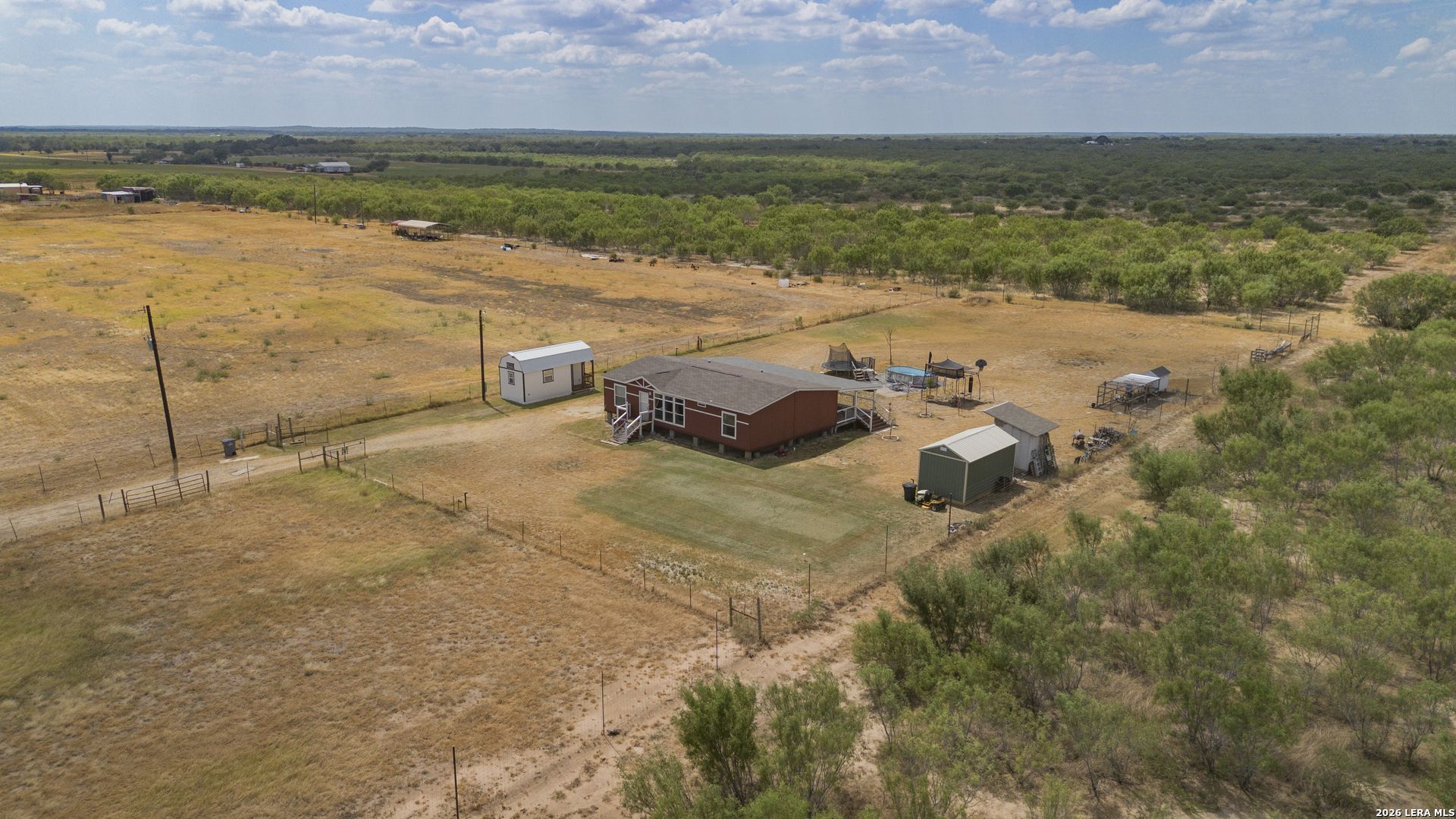 main property photo 57