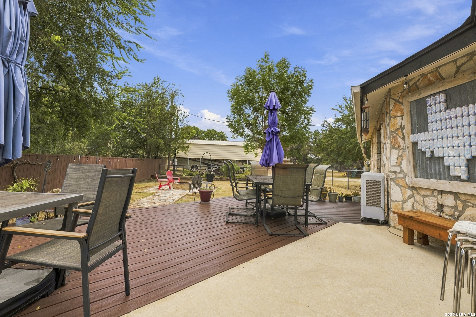 main property photo 36