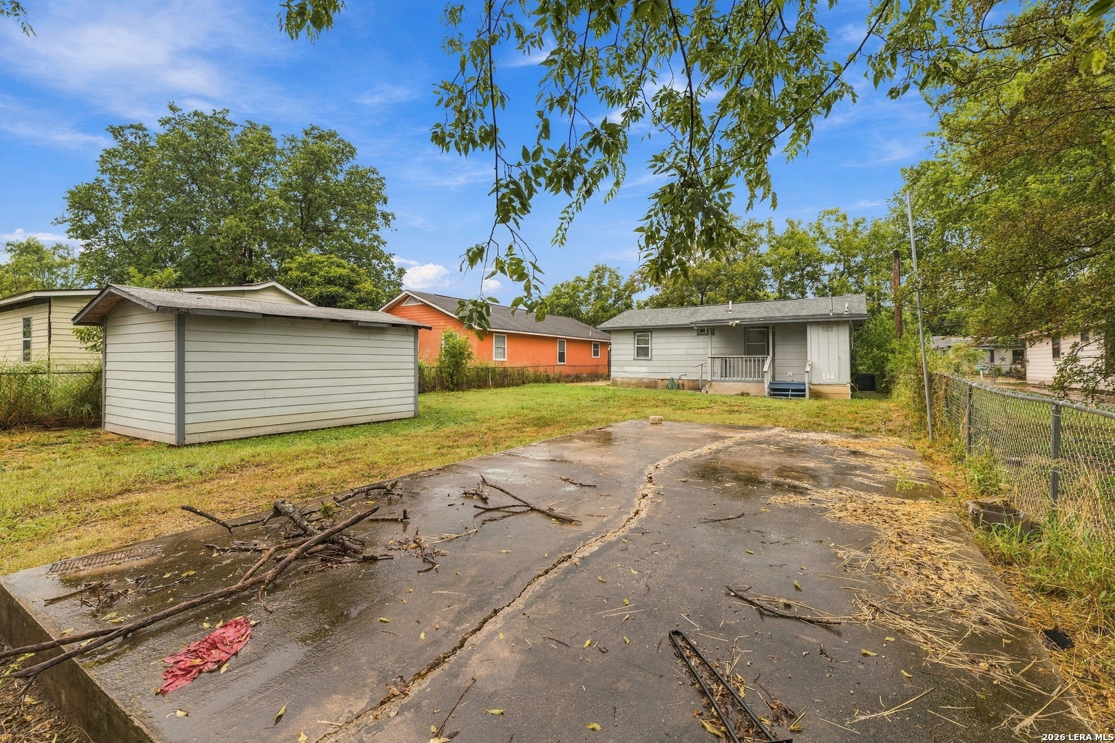 main property photo 22