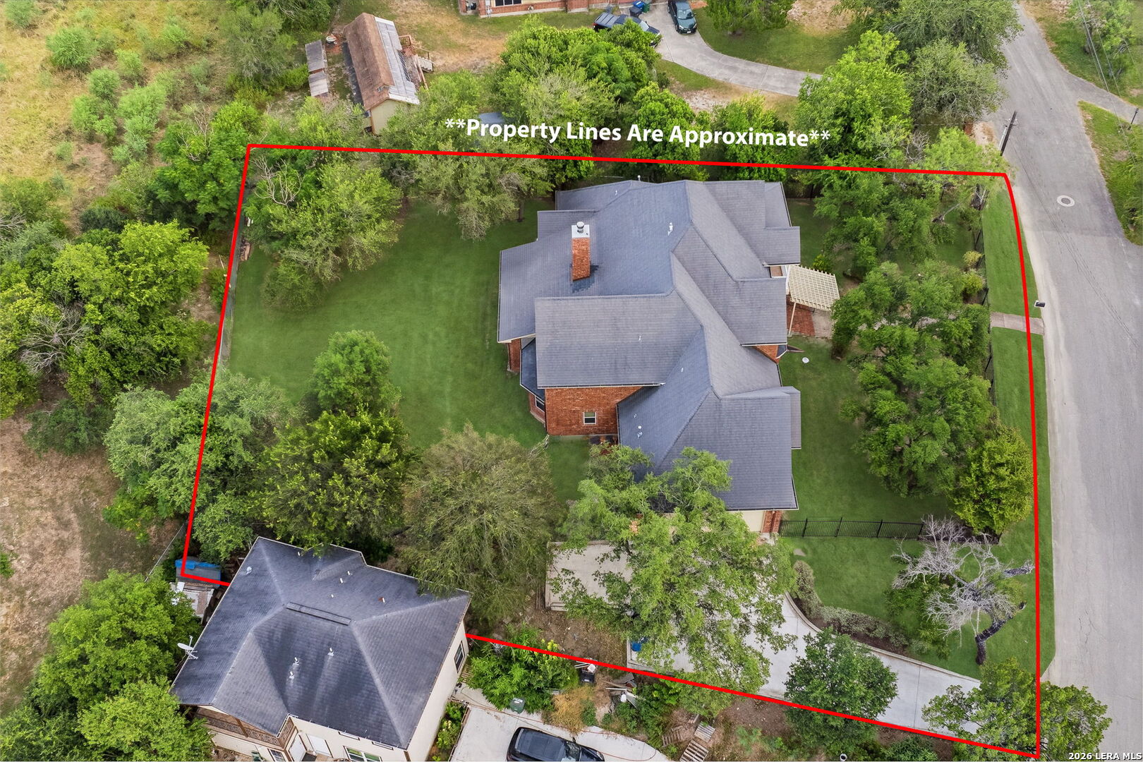 main property photo 4