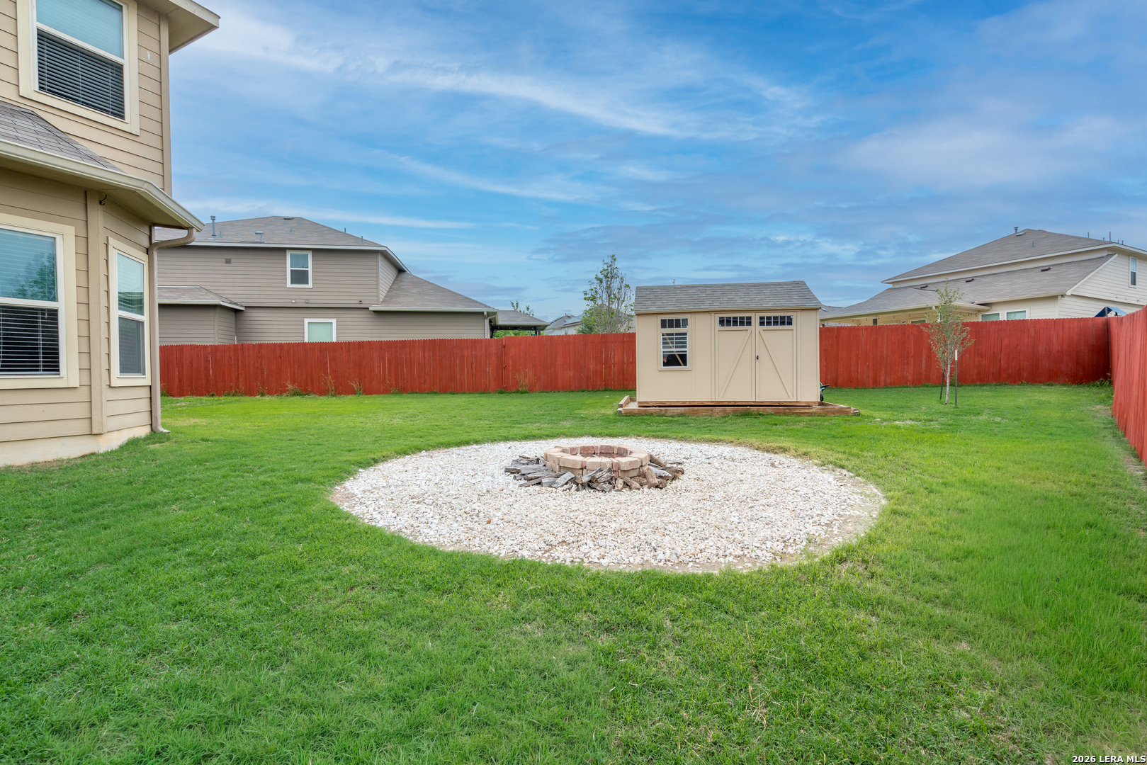 main property photo 44