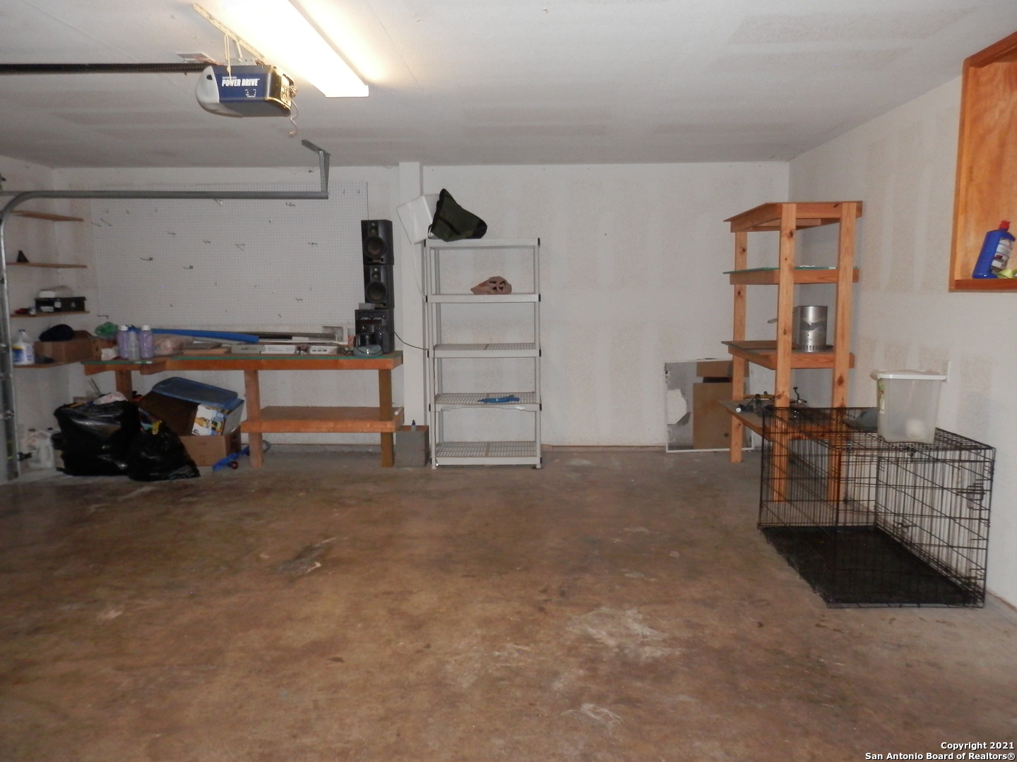 main property photo 19