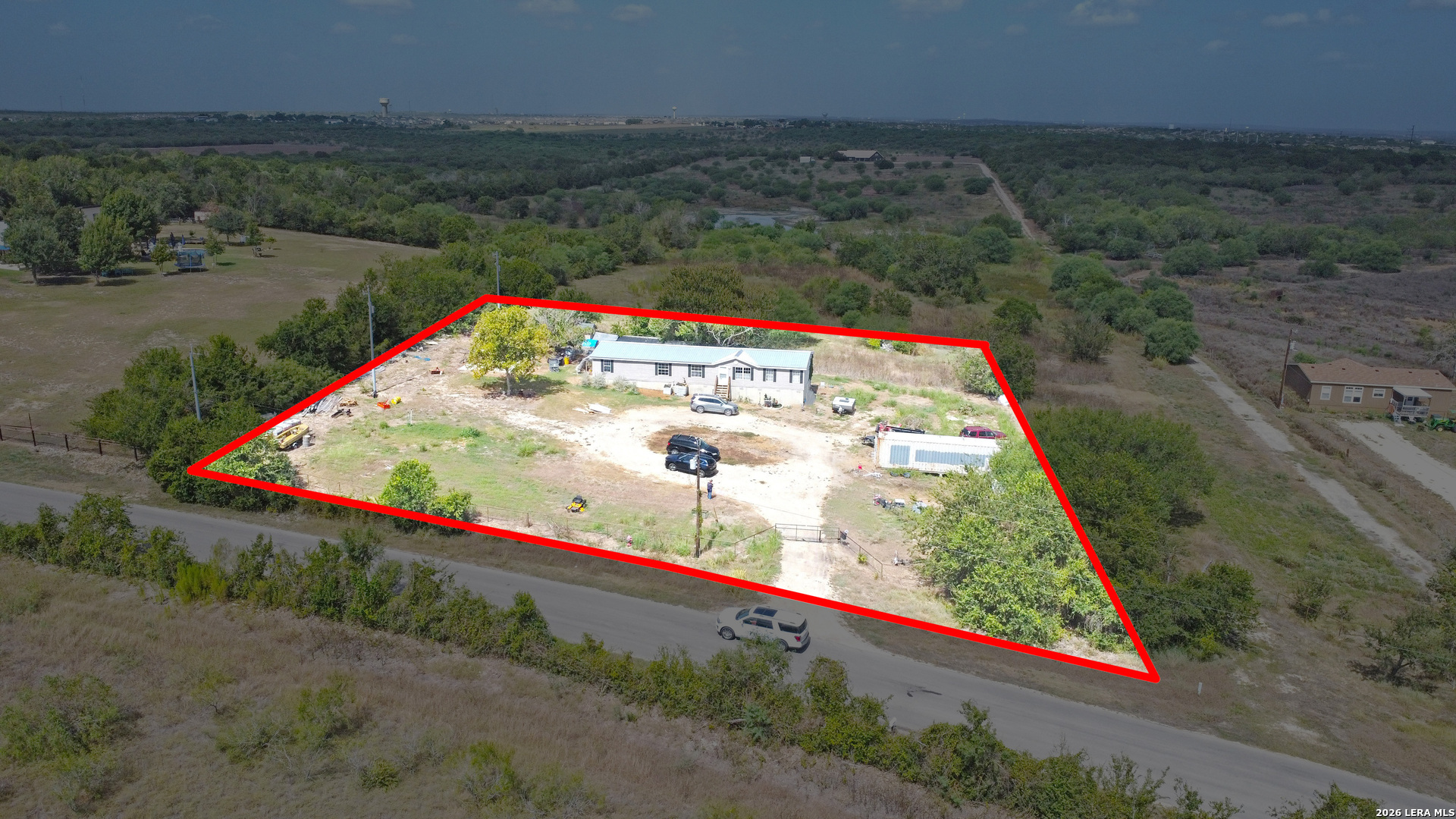main property photo 38