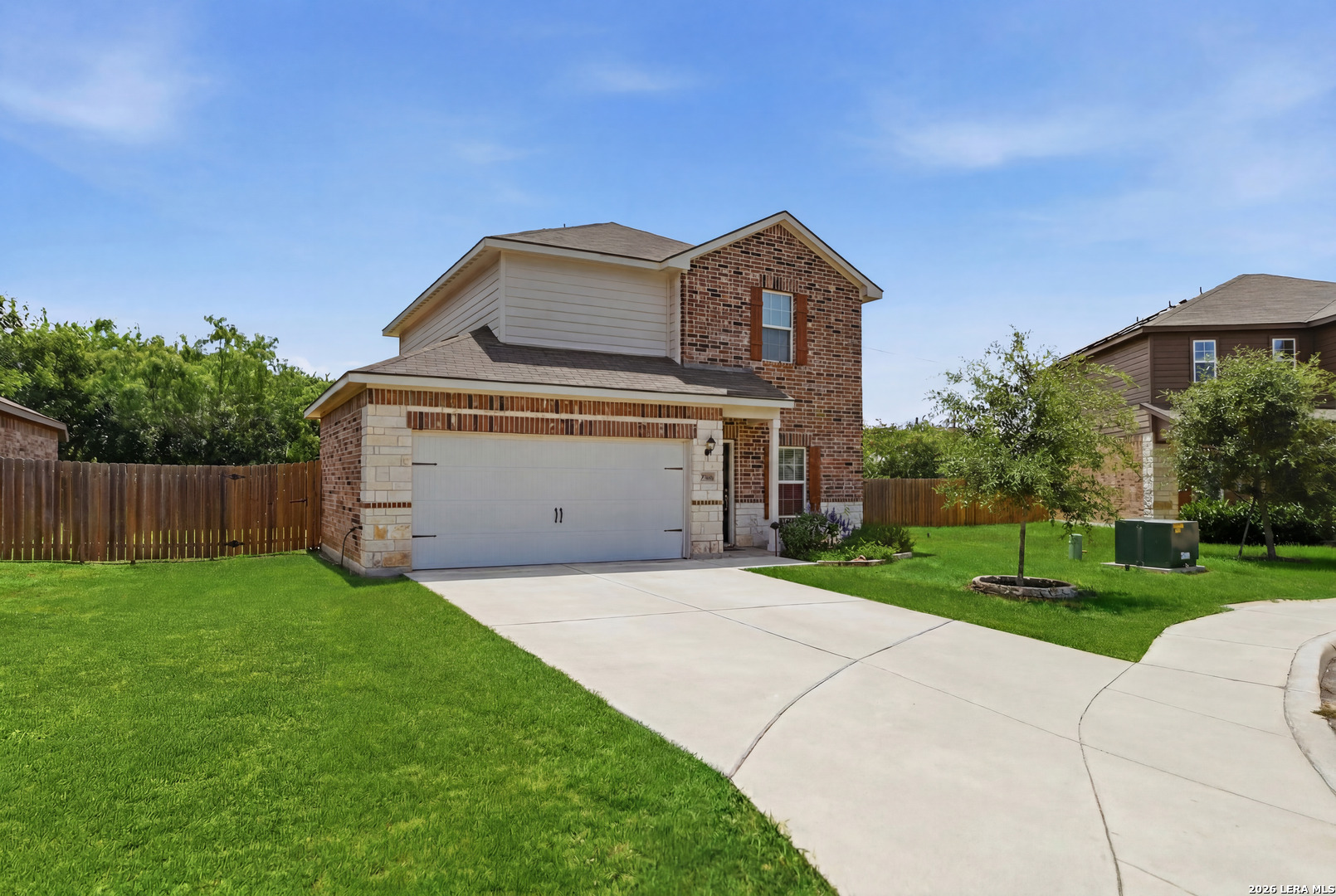 main property photo 2