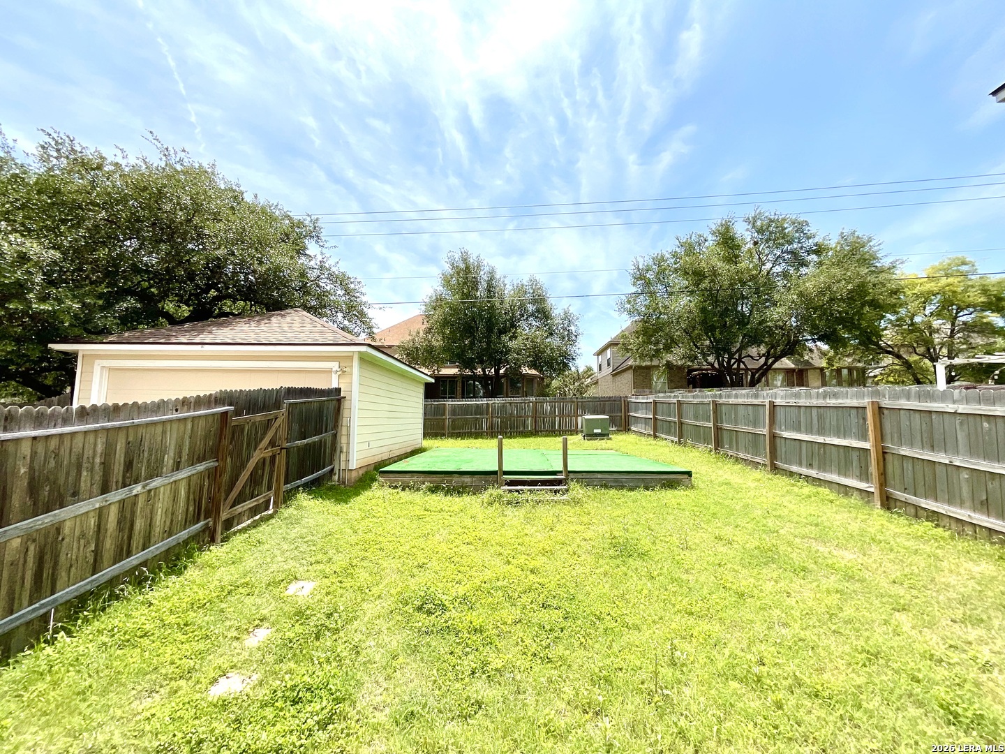 main property photo 27
