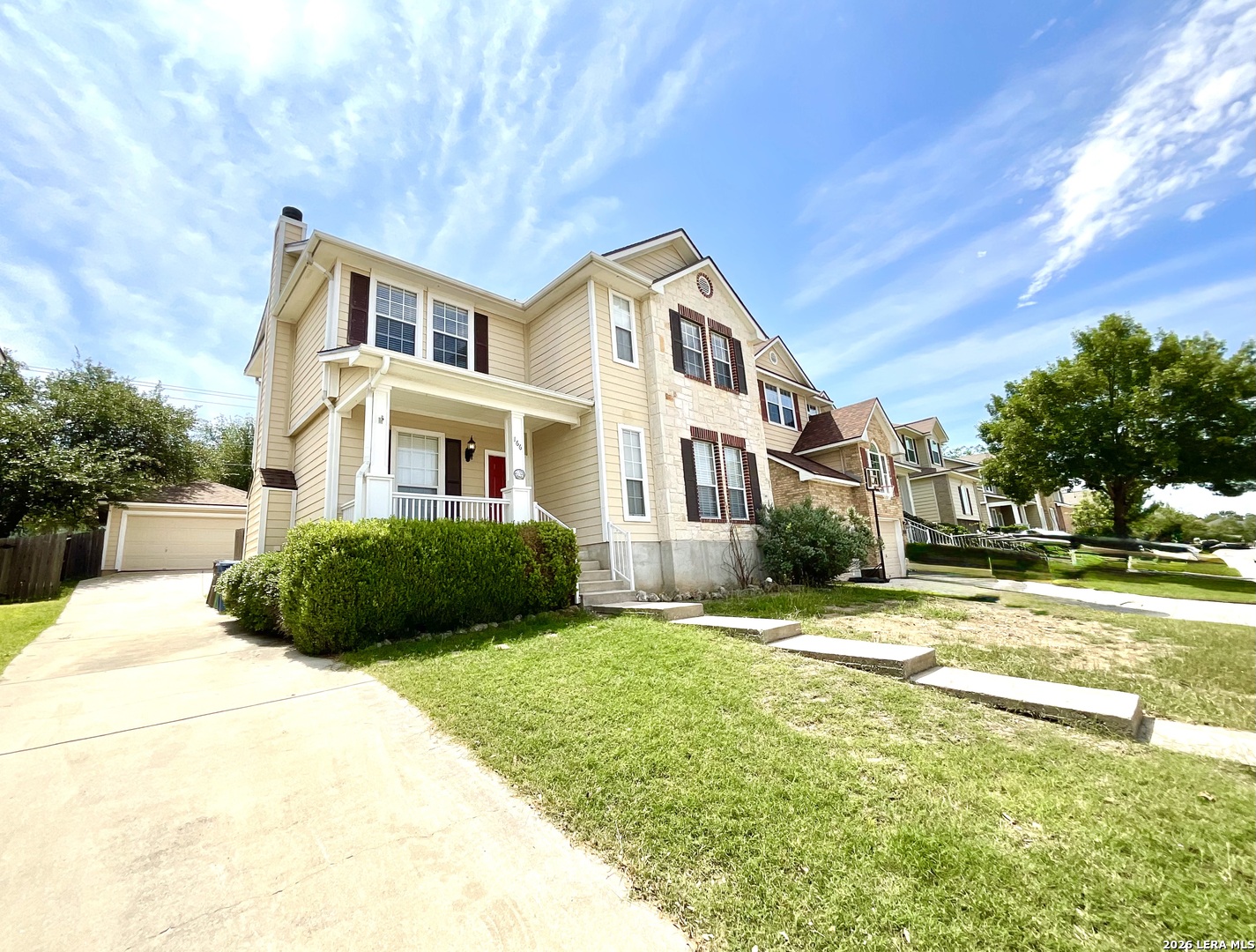 main property photo 35