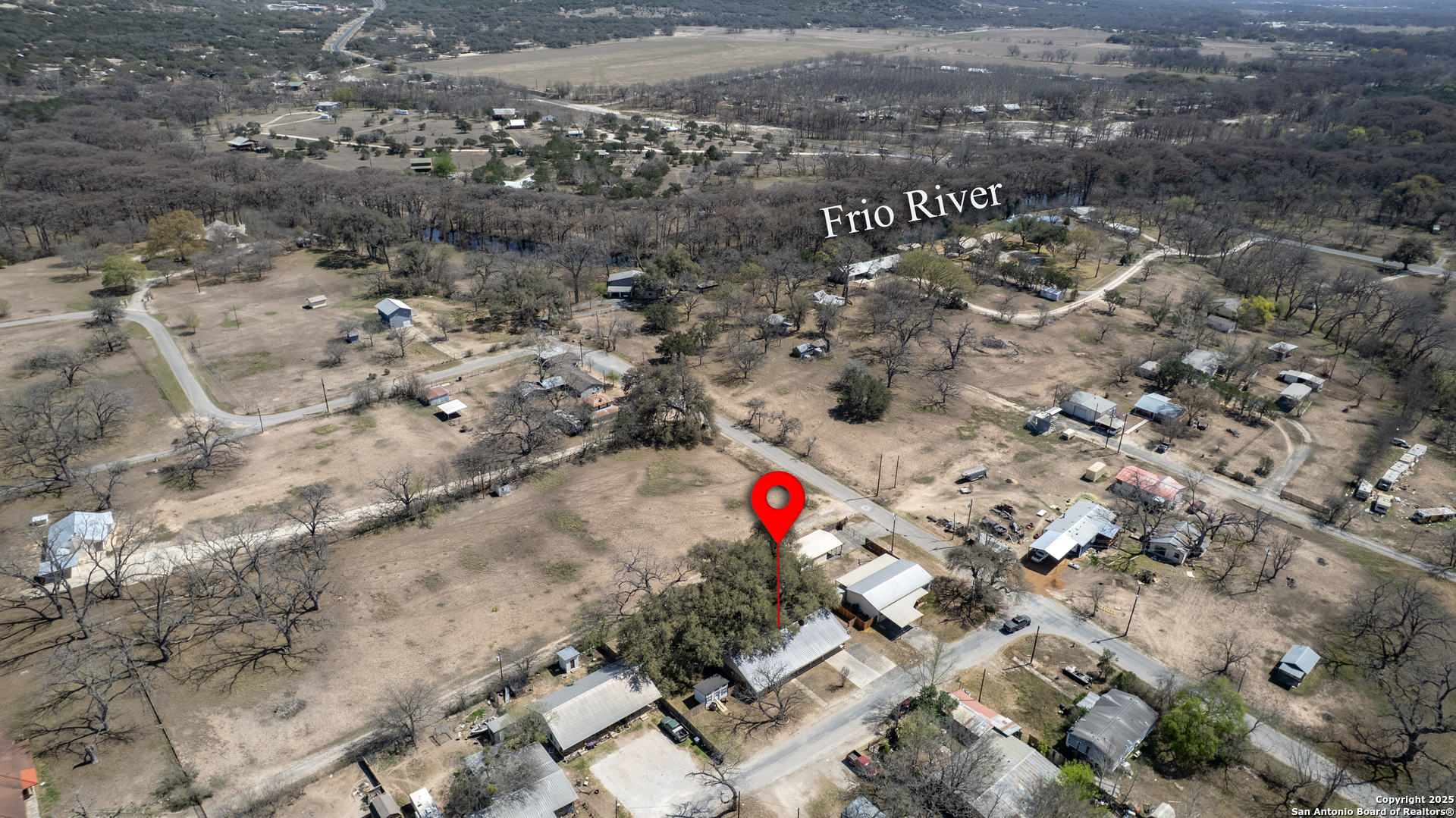 main property photo 37