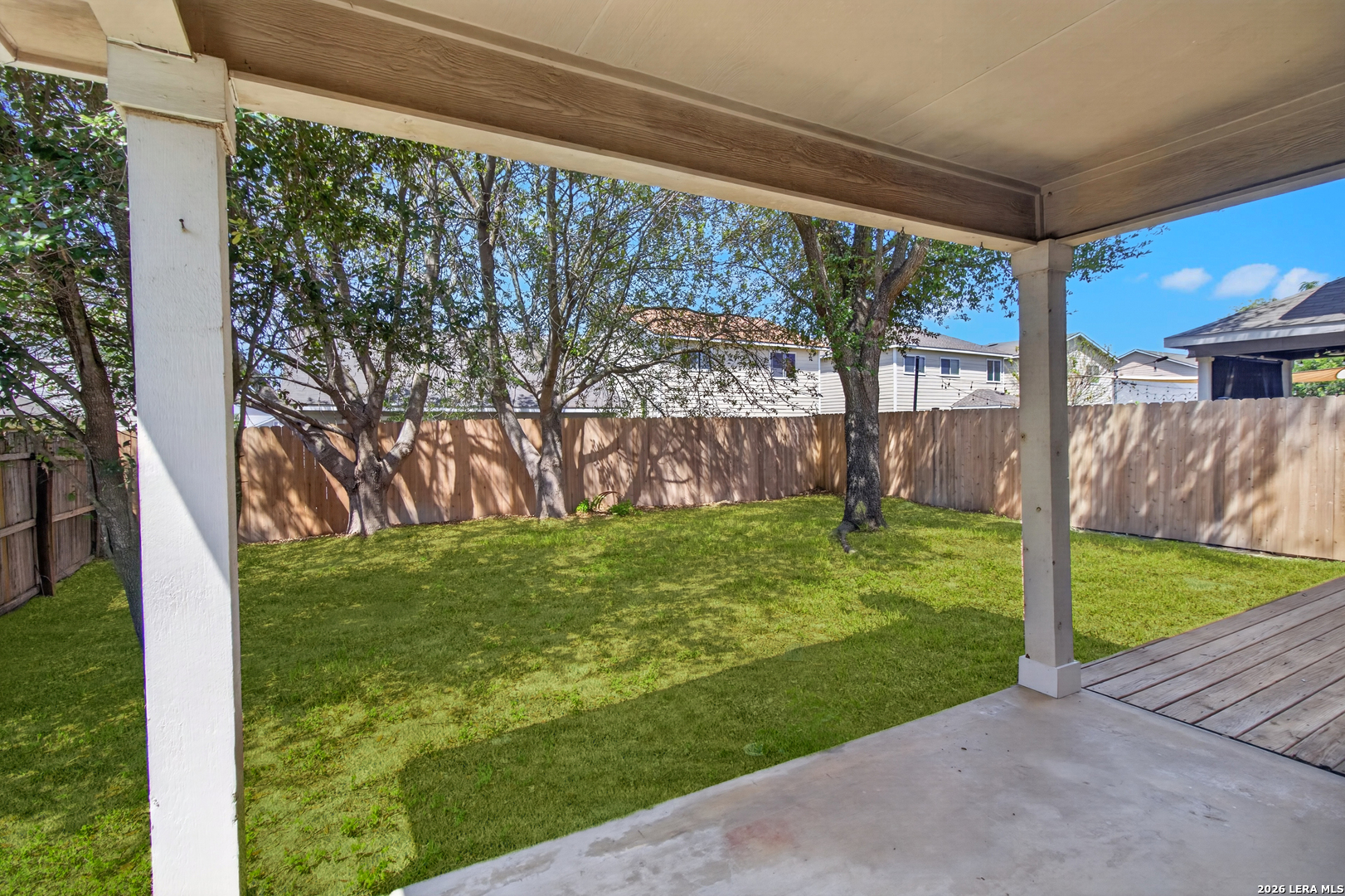 main property photo 30