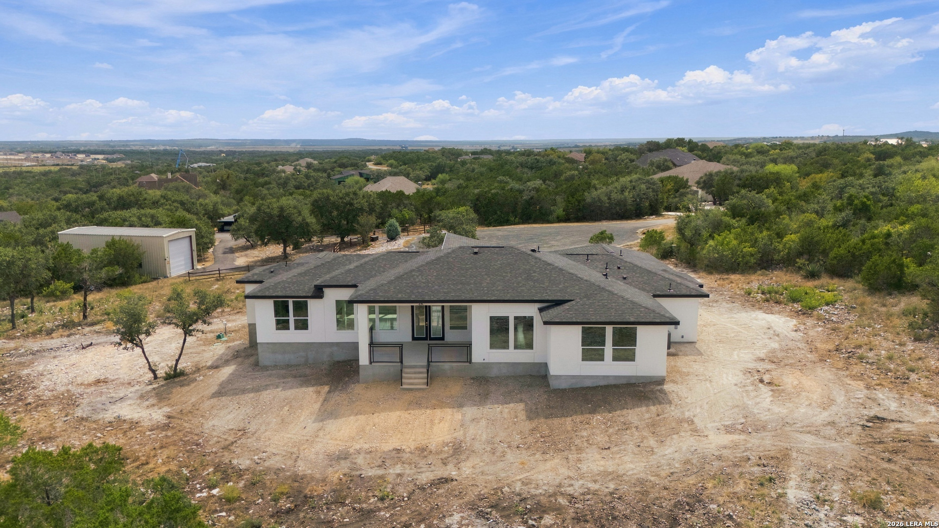 main property photo 39