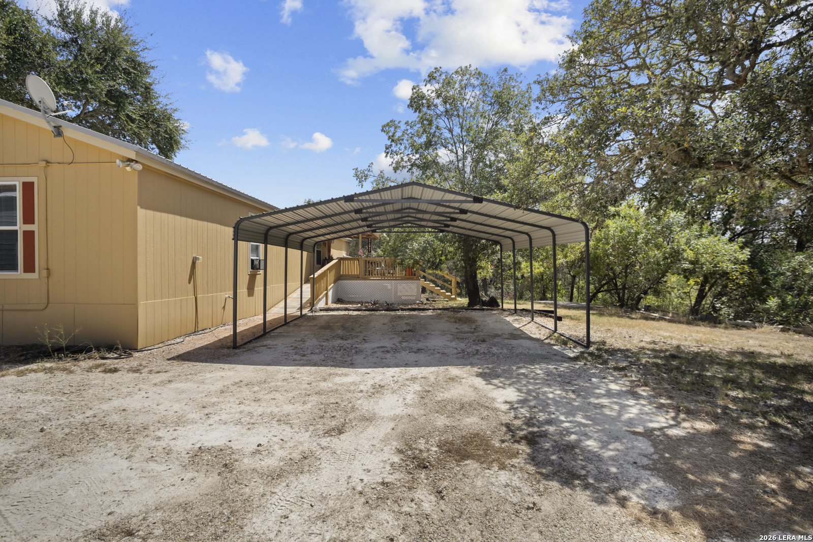 main property photo 26