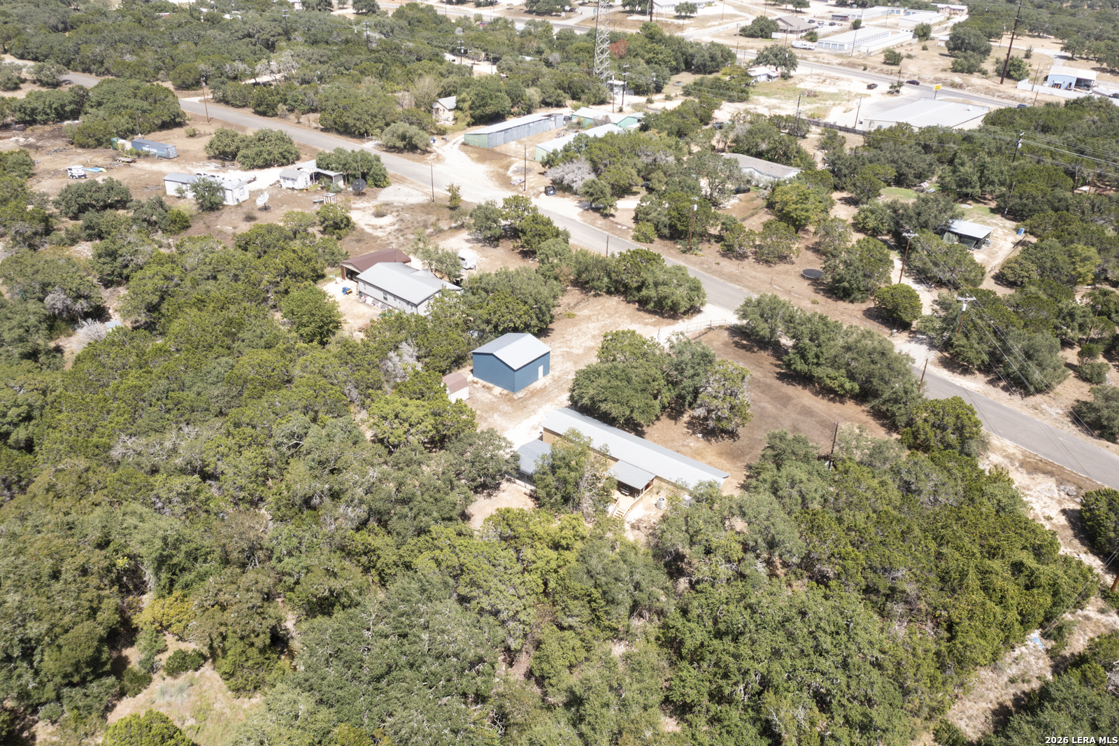 main property photo 31