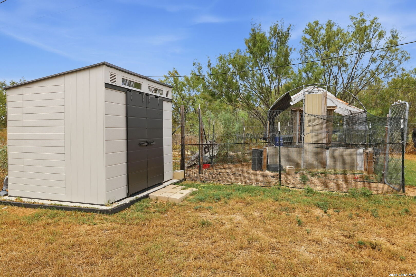 main property photo 42