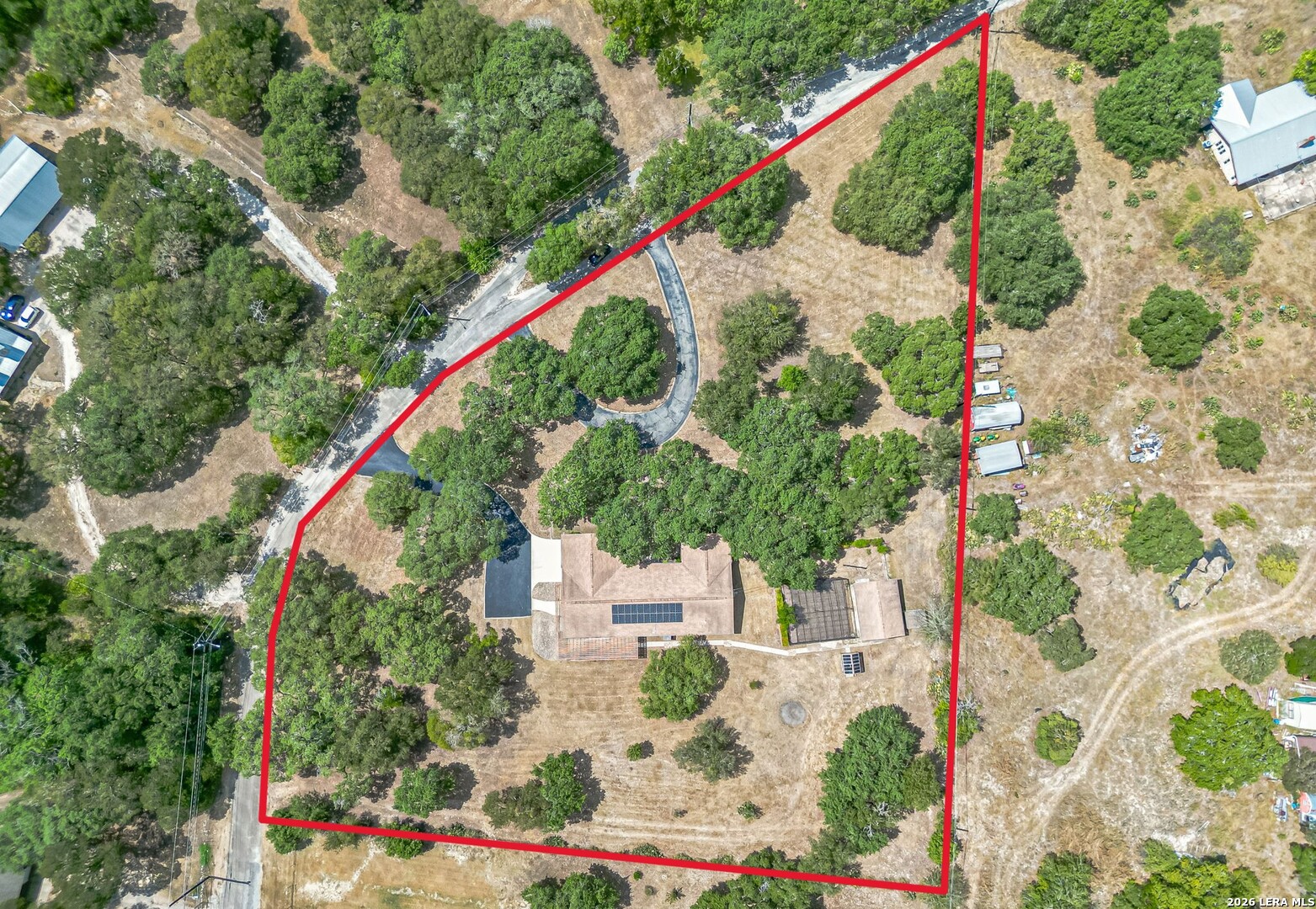 main property photo 30