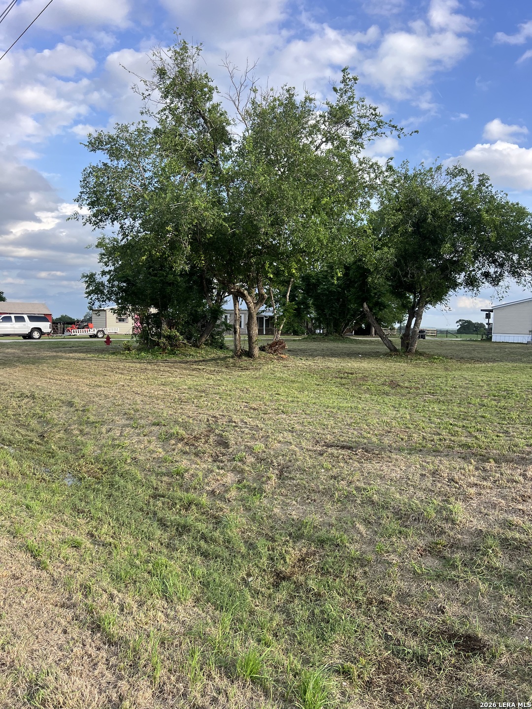 main property photo 7