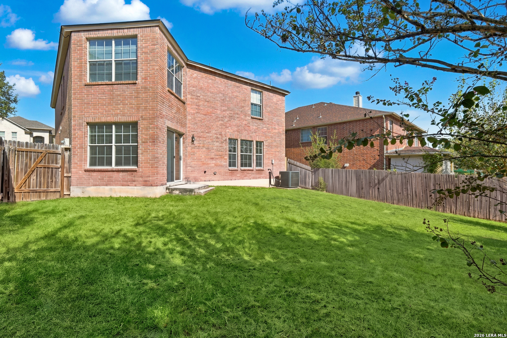 main property photo 26