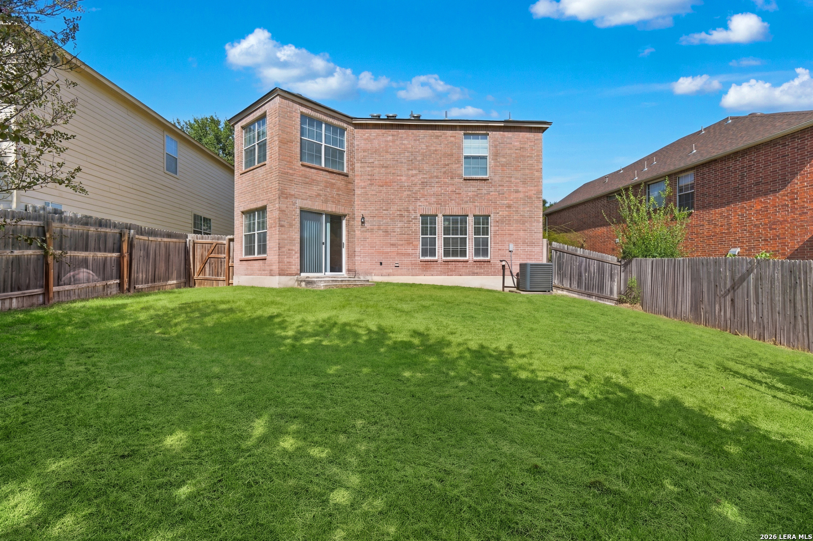 main property photo 27