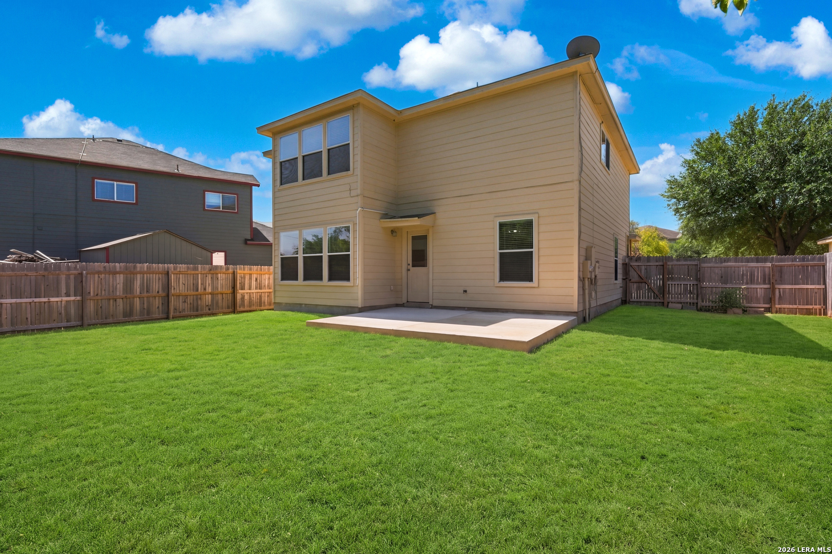 main property photo 26