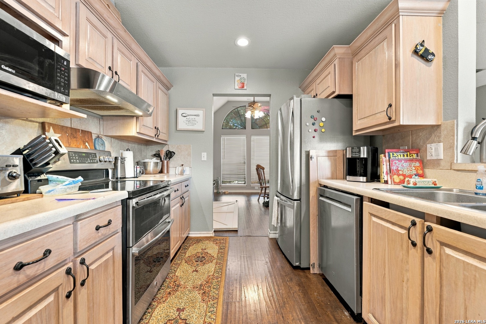 main property photo 22