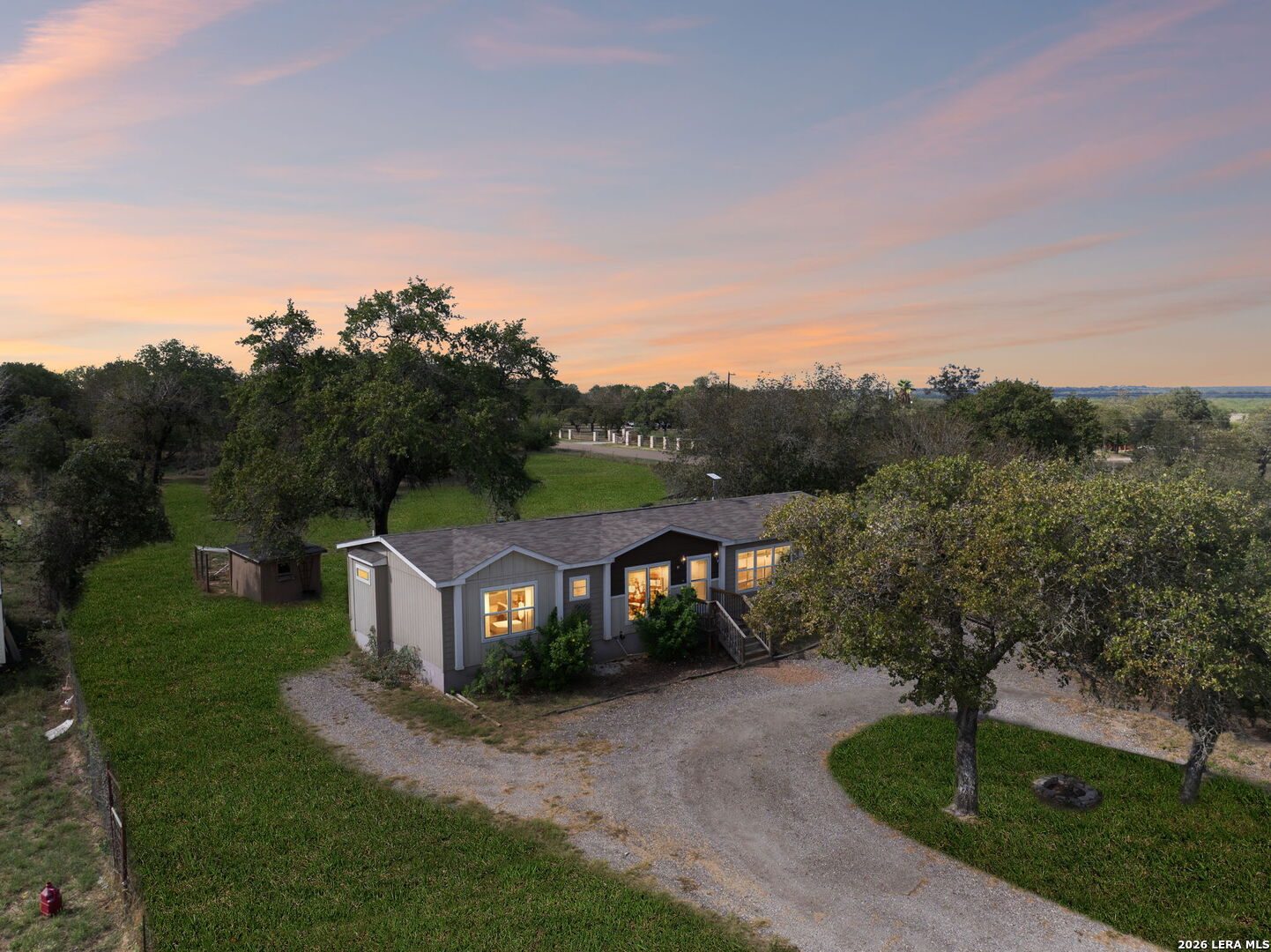 main property photo 45