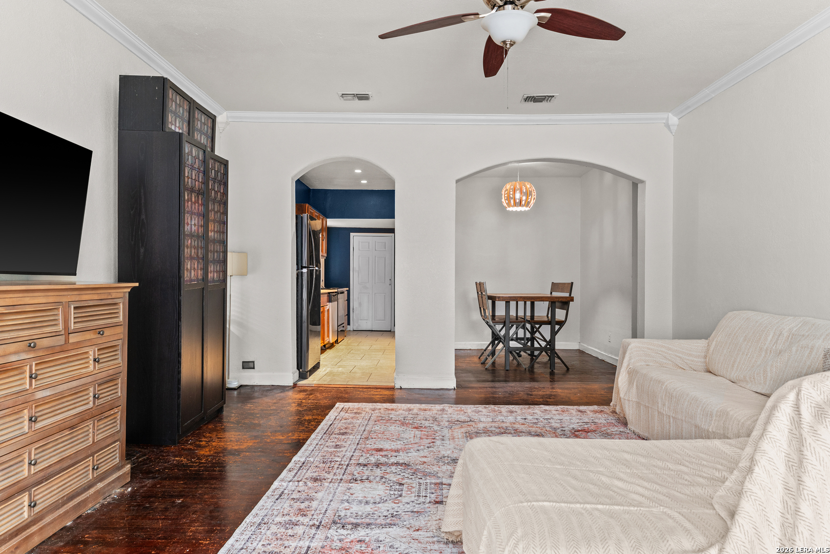 main property photo 3