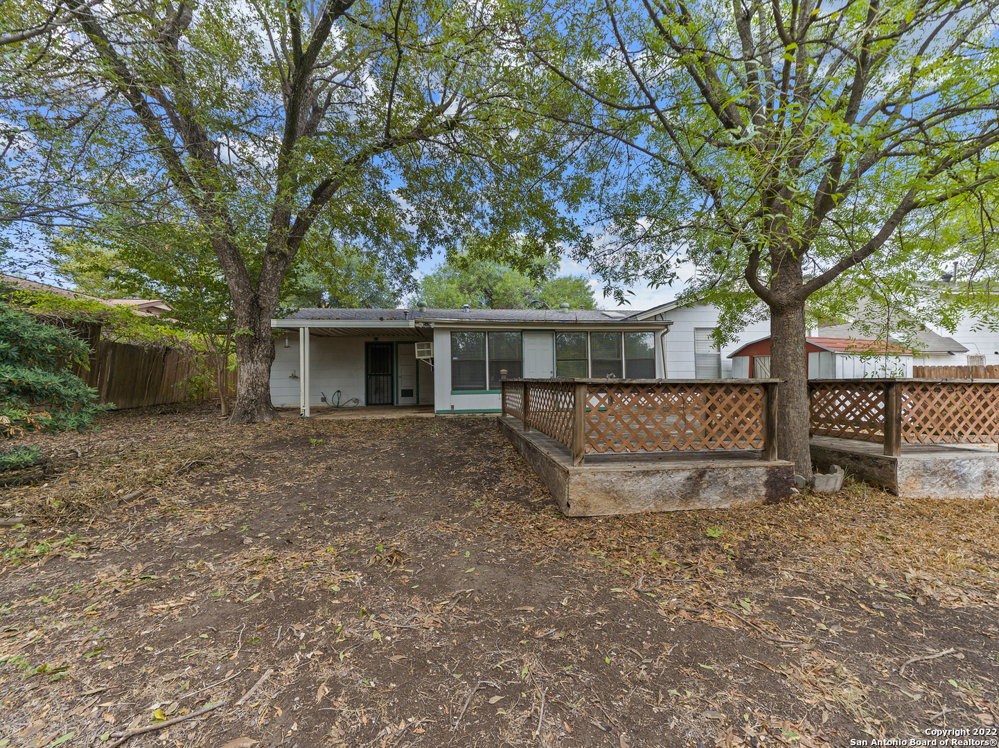 main property photo 37