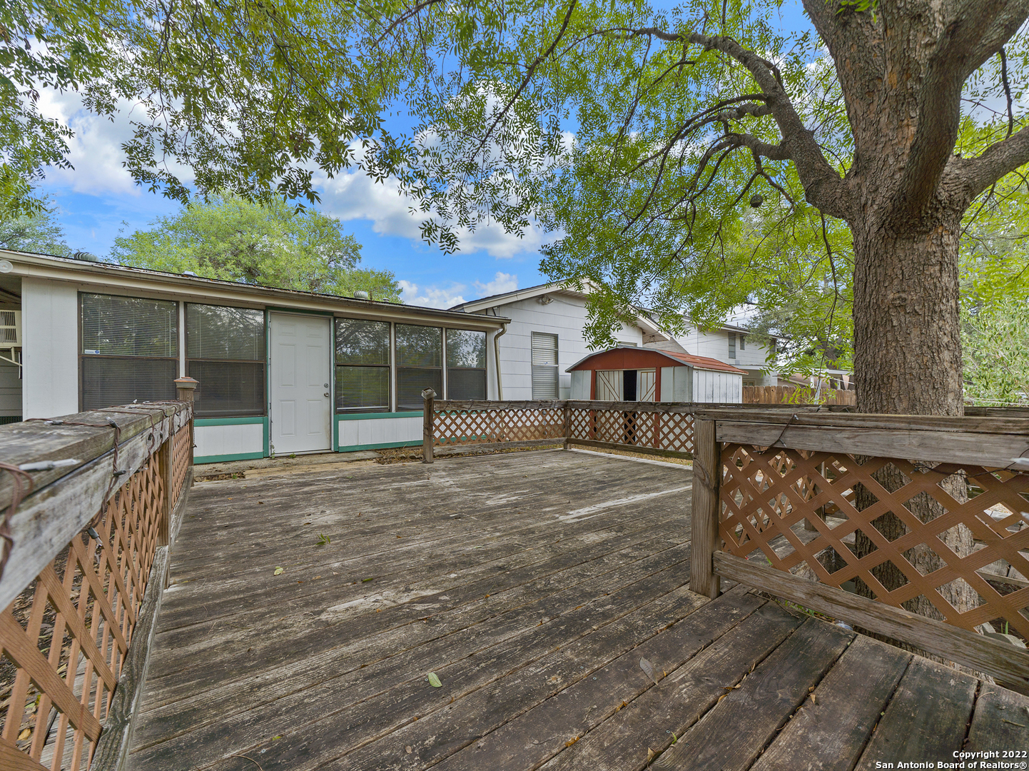 main property photo 39