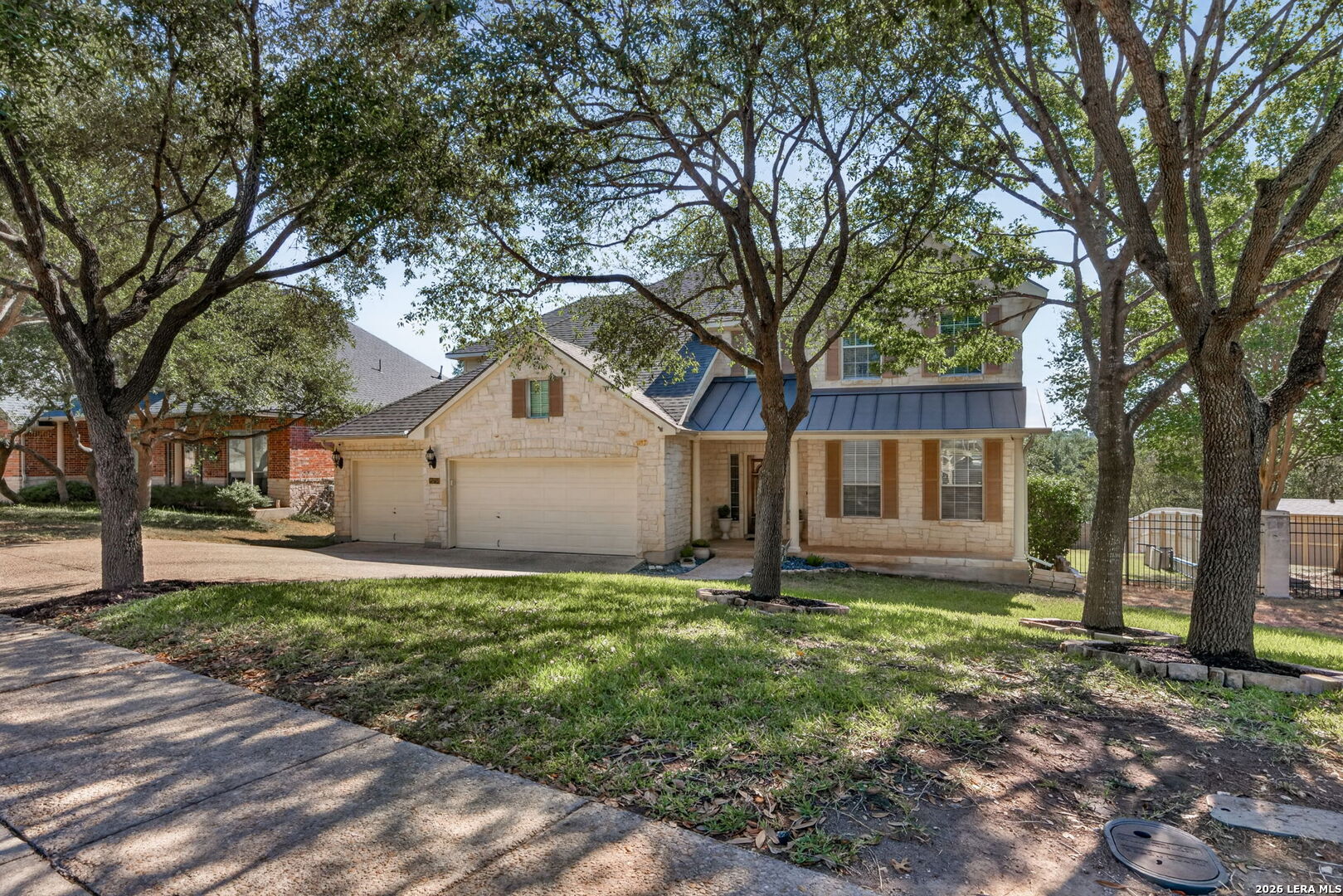 main property photo 39
