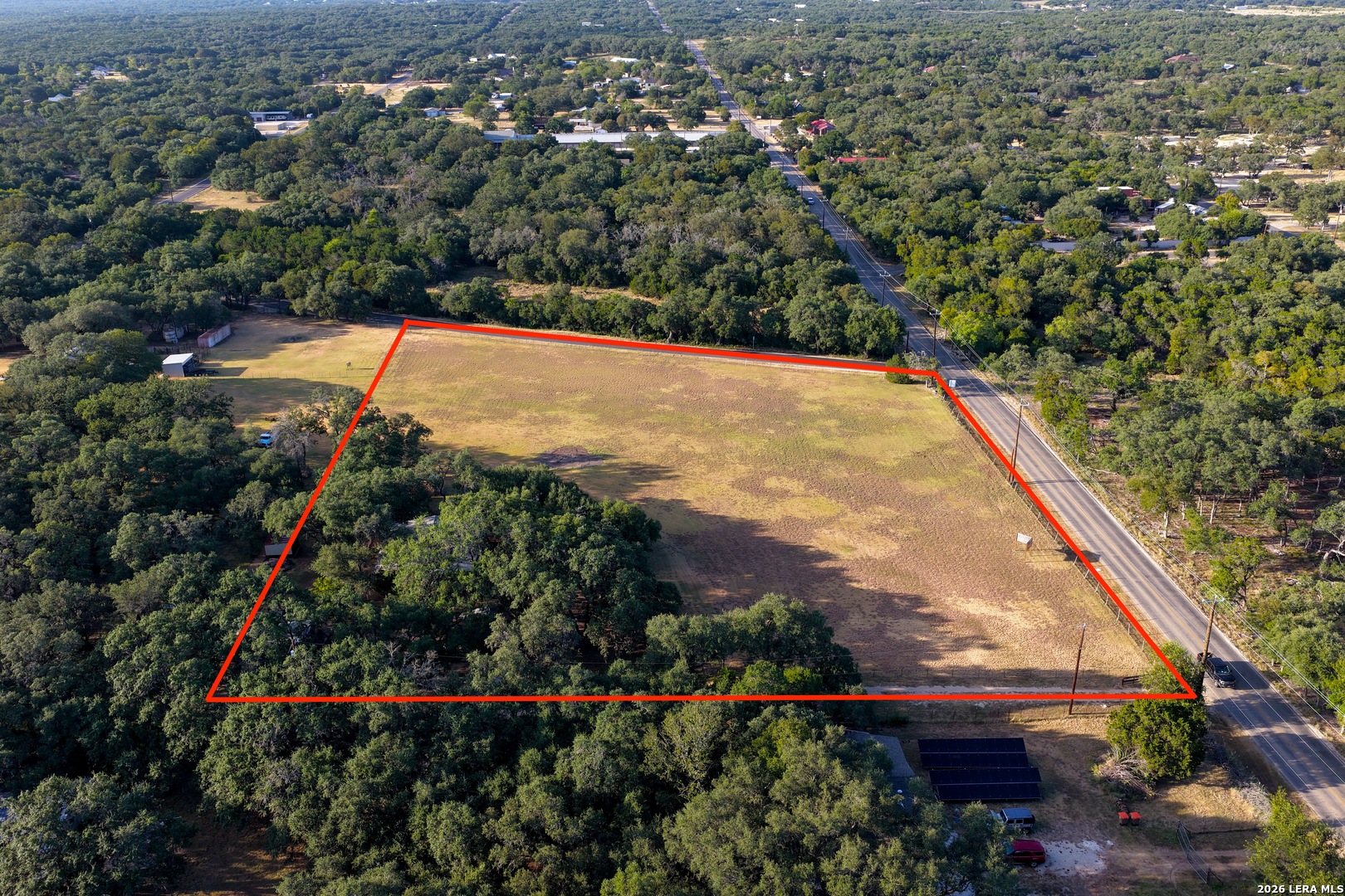 main property photo 9