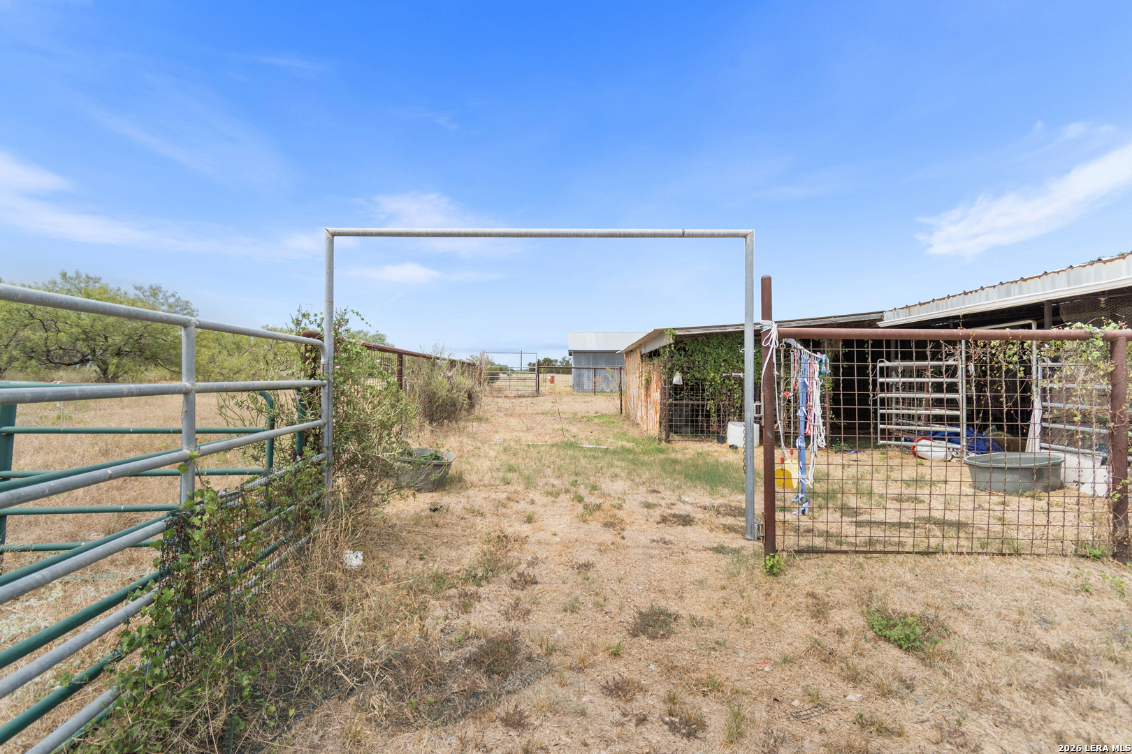 main property photo 32