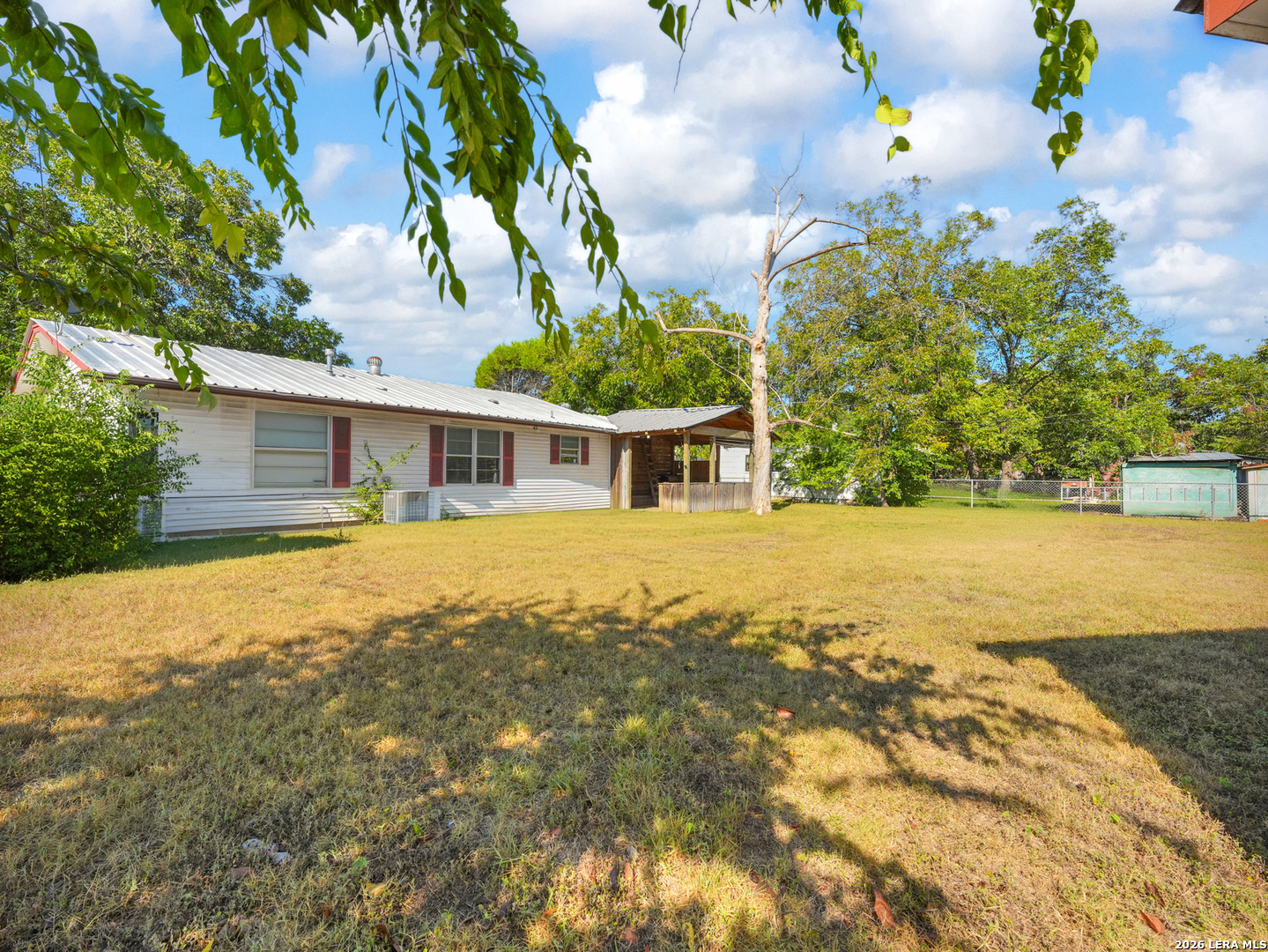 main property photo 26