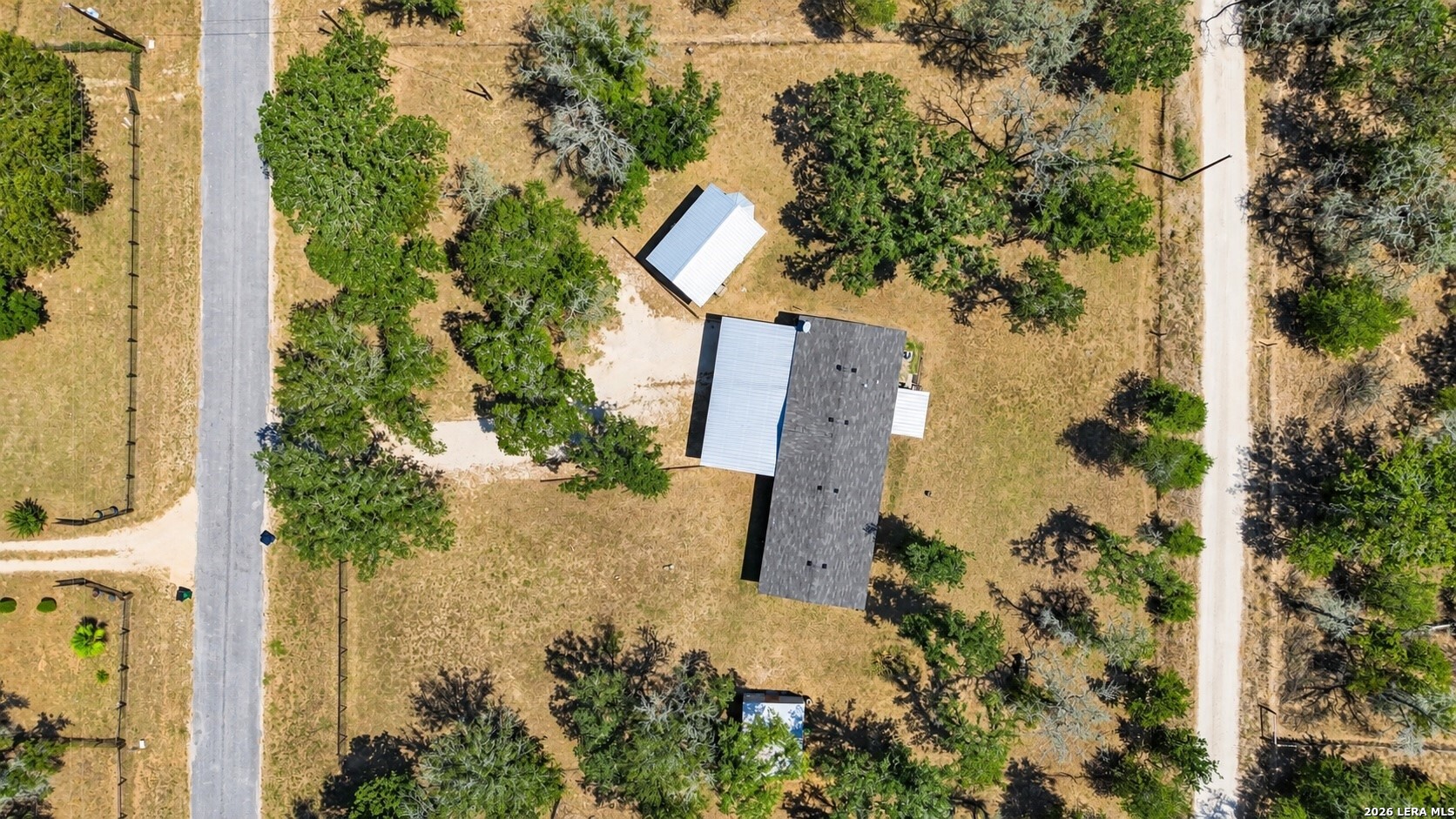 main property photo 37